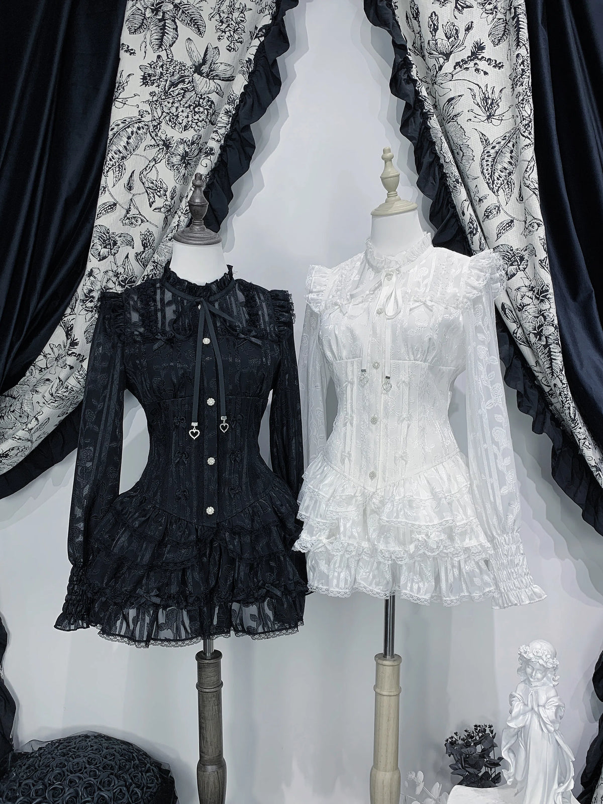 *Rose Bible*Virtual Heaven original design mass-produced bud suit bloomers rose black and white house Japanese style