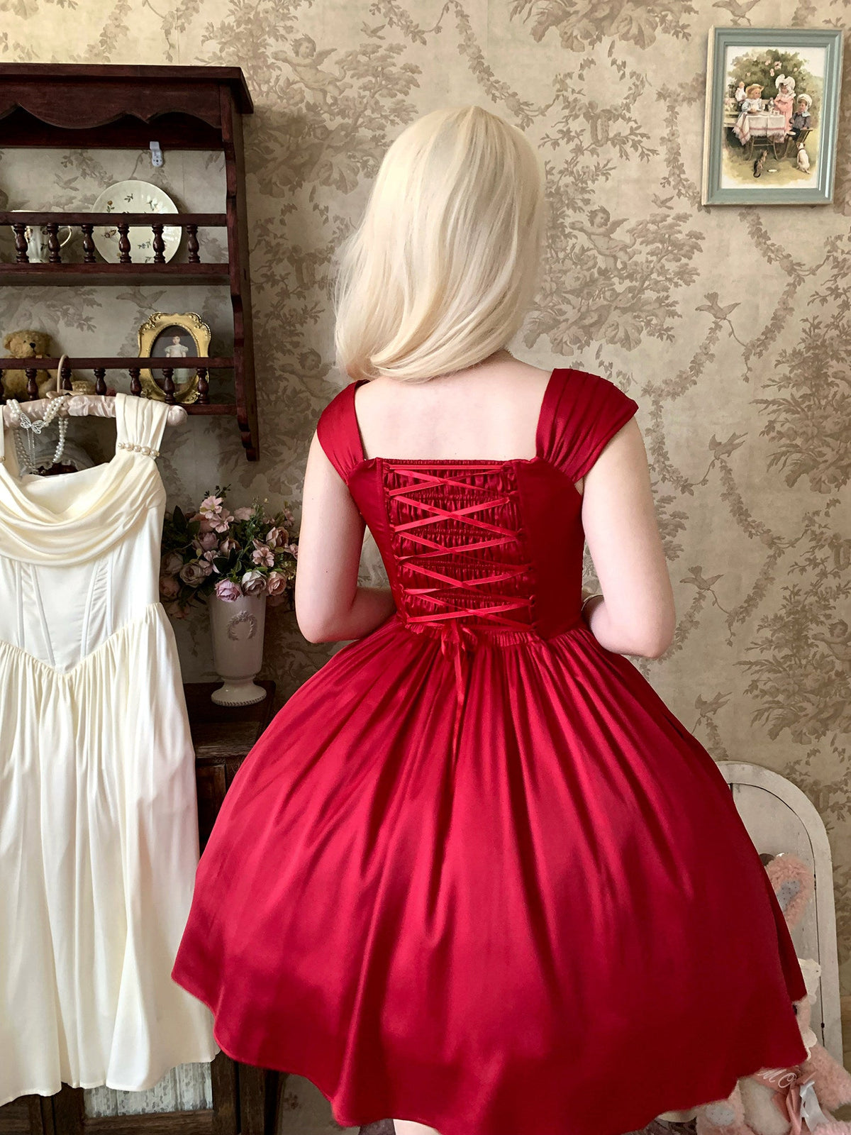 Rose Corridor Lolita Satin Light Gown Dress - LolitaEra