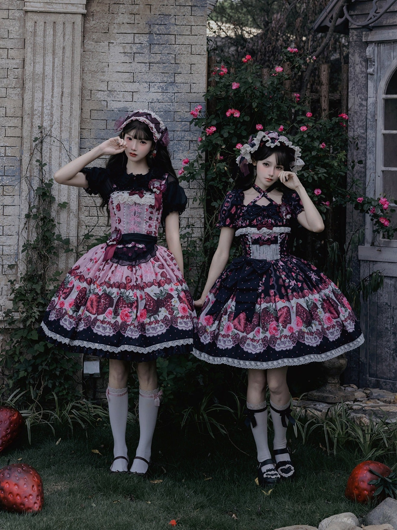Rotten Berry Fairy Tale Strawberry Print Sweet Gothic Lolita JSK Dress - LolitaEra