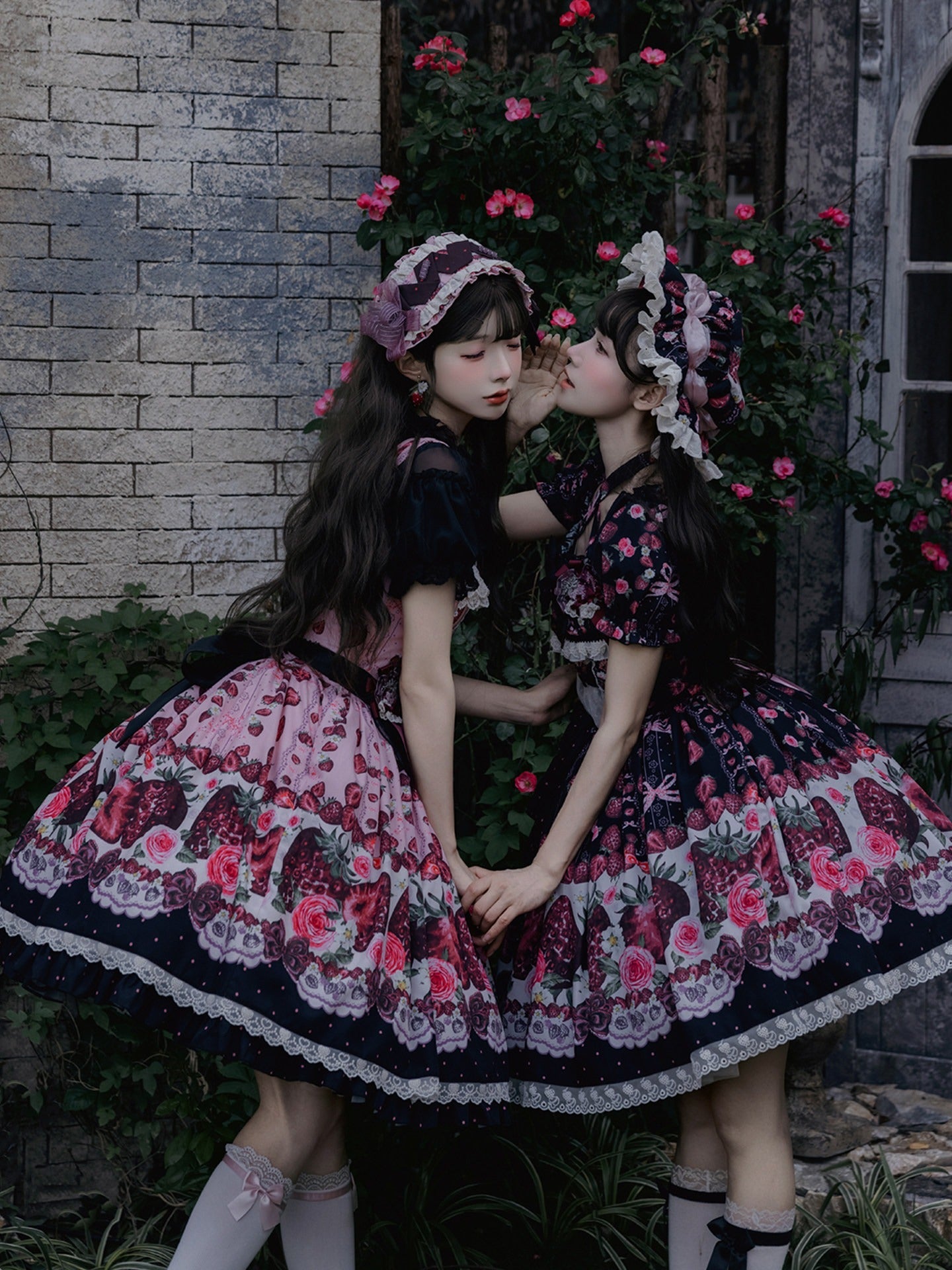 Rotten Berry Fairy Tale Strawberry Print Sweet Gothic Lolita OP Dress - LolitaEra