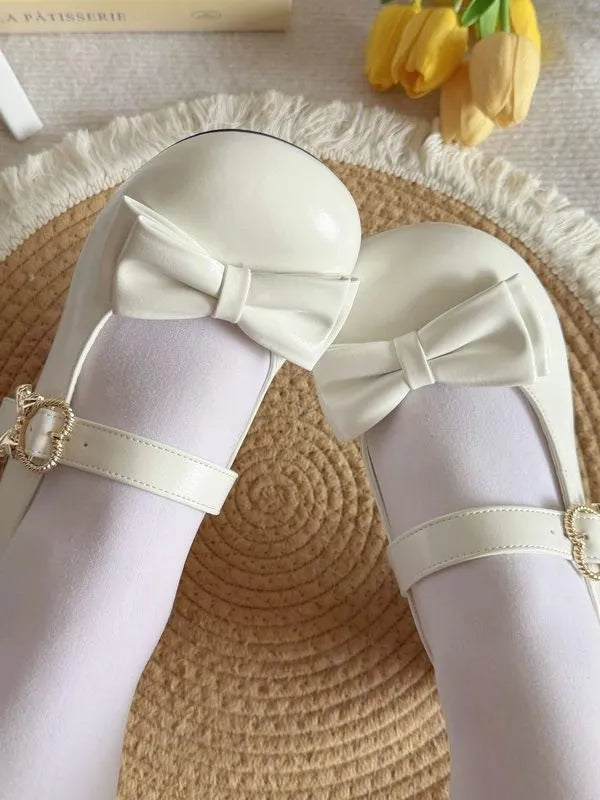 Moon Rabbit Baby Small Round Treasure Kamakura High School Classic Retro Round Toe Lolita Mary Jane Shoes Hugging Bear Flat Shoes 1