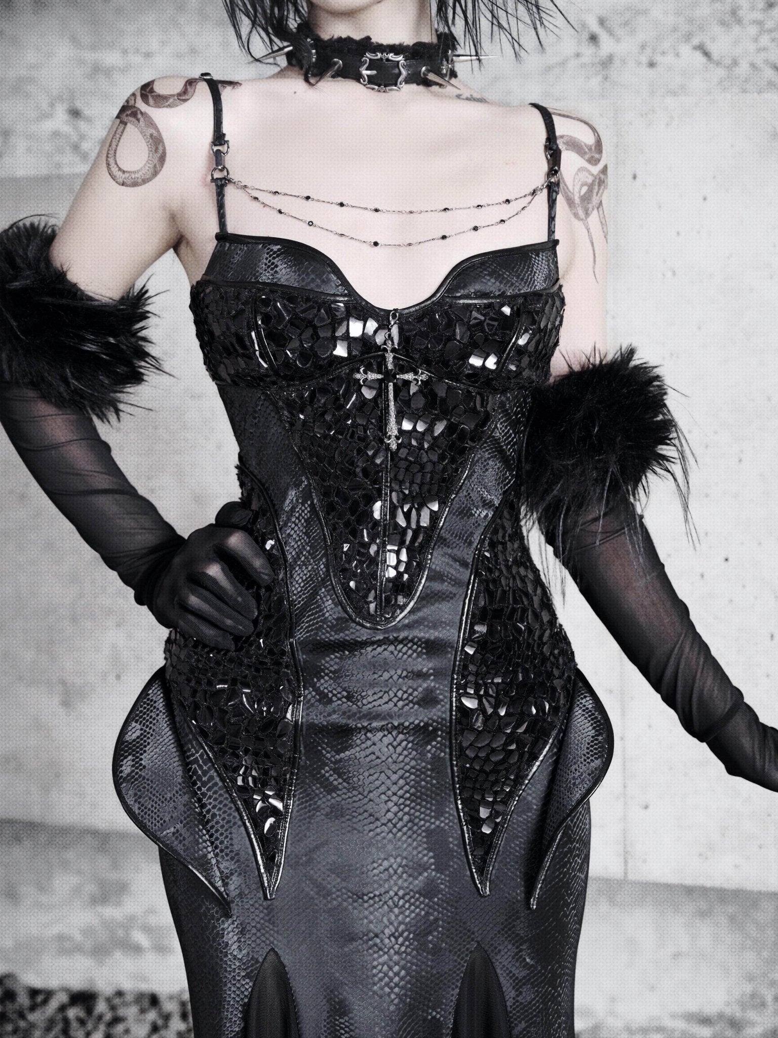 Shadow of Serpent Eyes Gothic Cami Mermaid Dress - LolitaEra