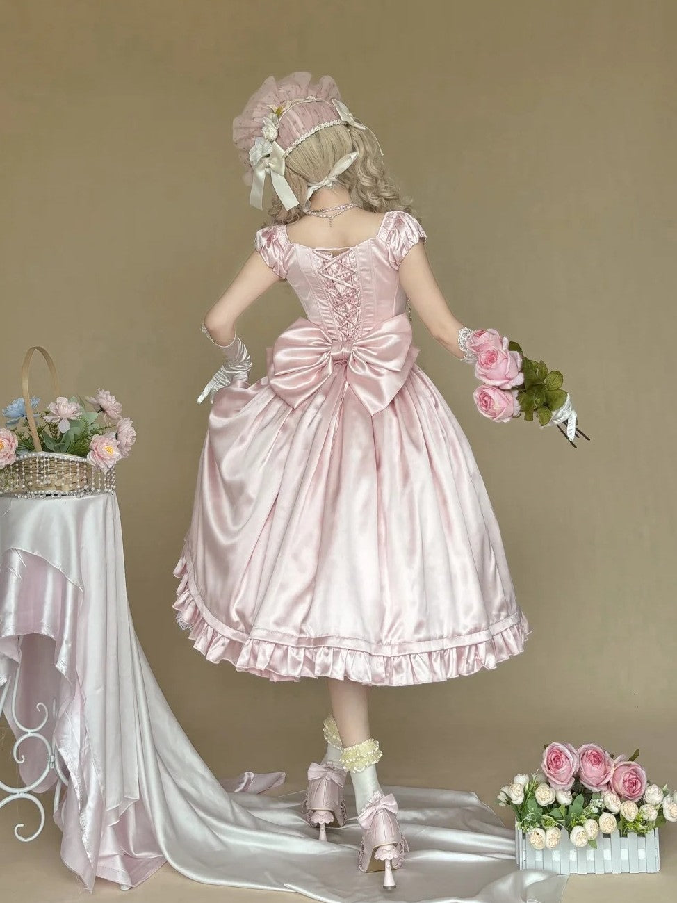 Silver Satin Box Bow Sash Puff Sleeve Classic Lolita OP Dress - LolitaEra