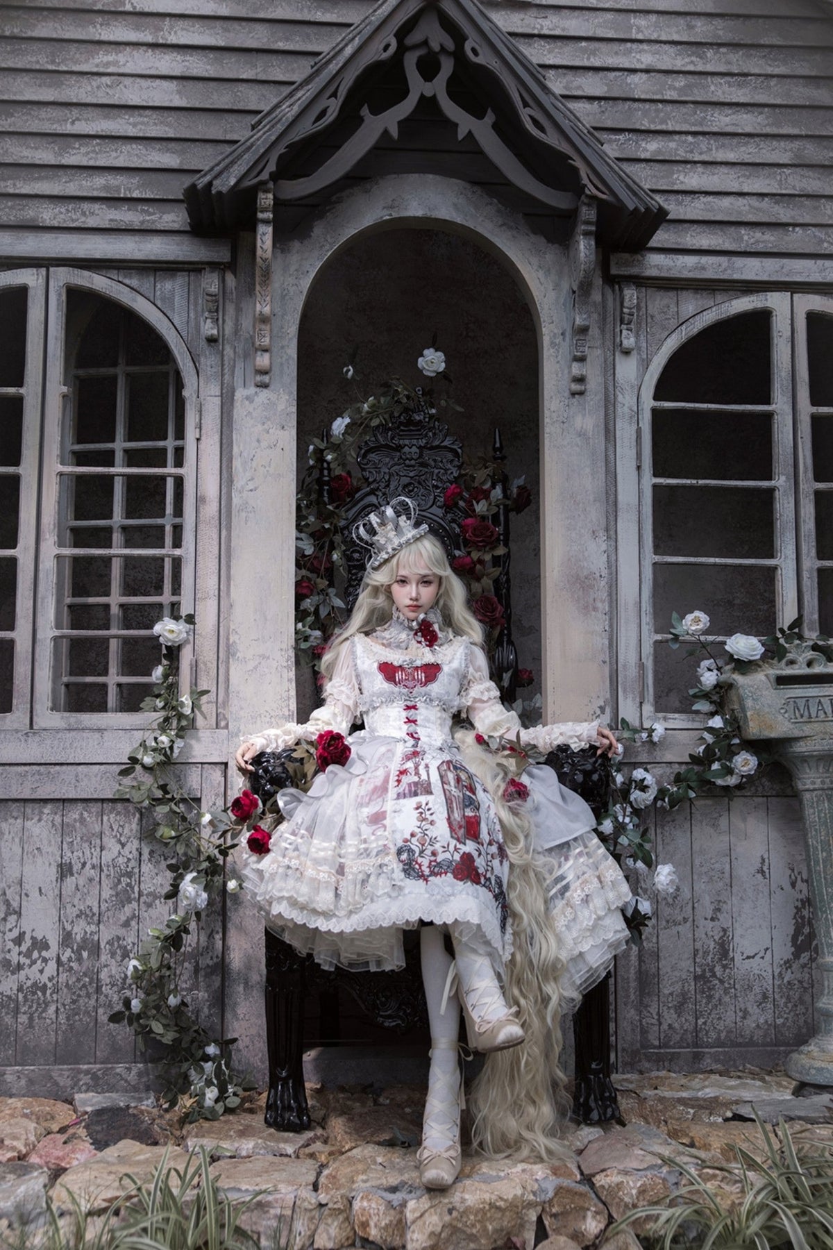 Sleeping Beauty Forest Fairy Tale Gothic Lolita JSK Dress - LolitaEra