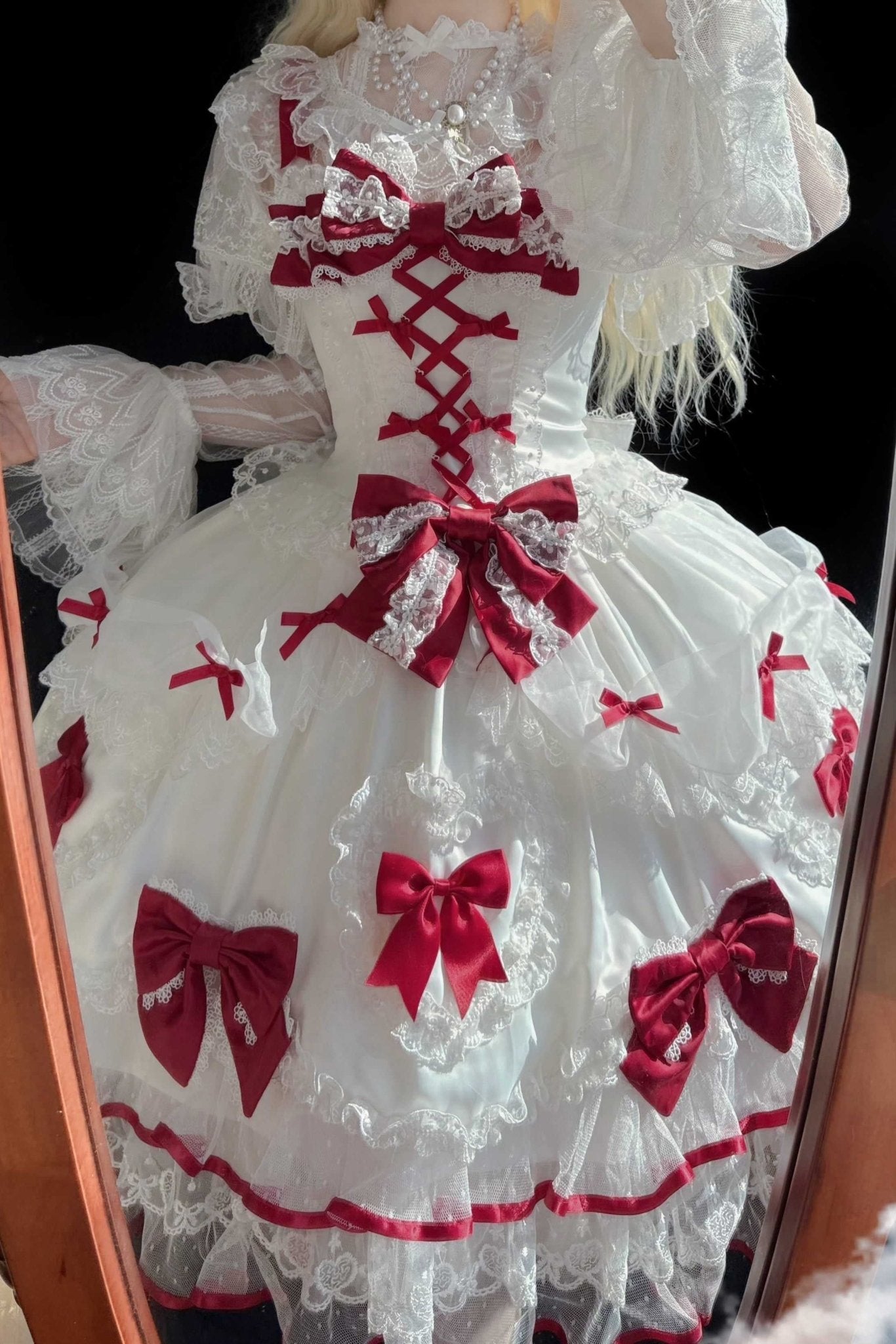 Velvet Sweetheart Lolita JSK White&Red Dress 1317 - LolitaEraRed JSK+Back BowSVelvet Sweetheart Lolita JSK White&Red Dress 1317