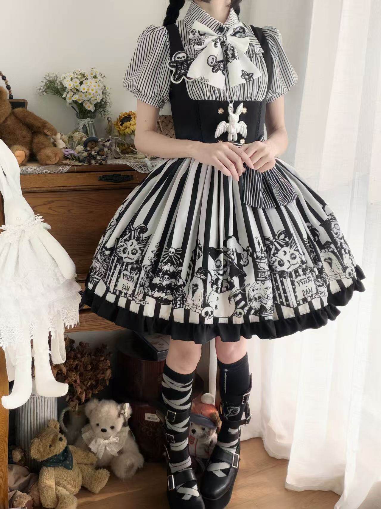 Weird Christmas Gothic Lolita JSK - LolitaEraShort Sleeve Blouse Bustier JSK Set (Bustier JSK + Blouse + Bows + Brooch + Top Hat)SBlackWeird Christmas Gothic Lolita JSK