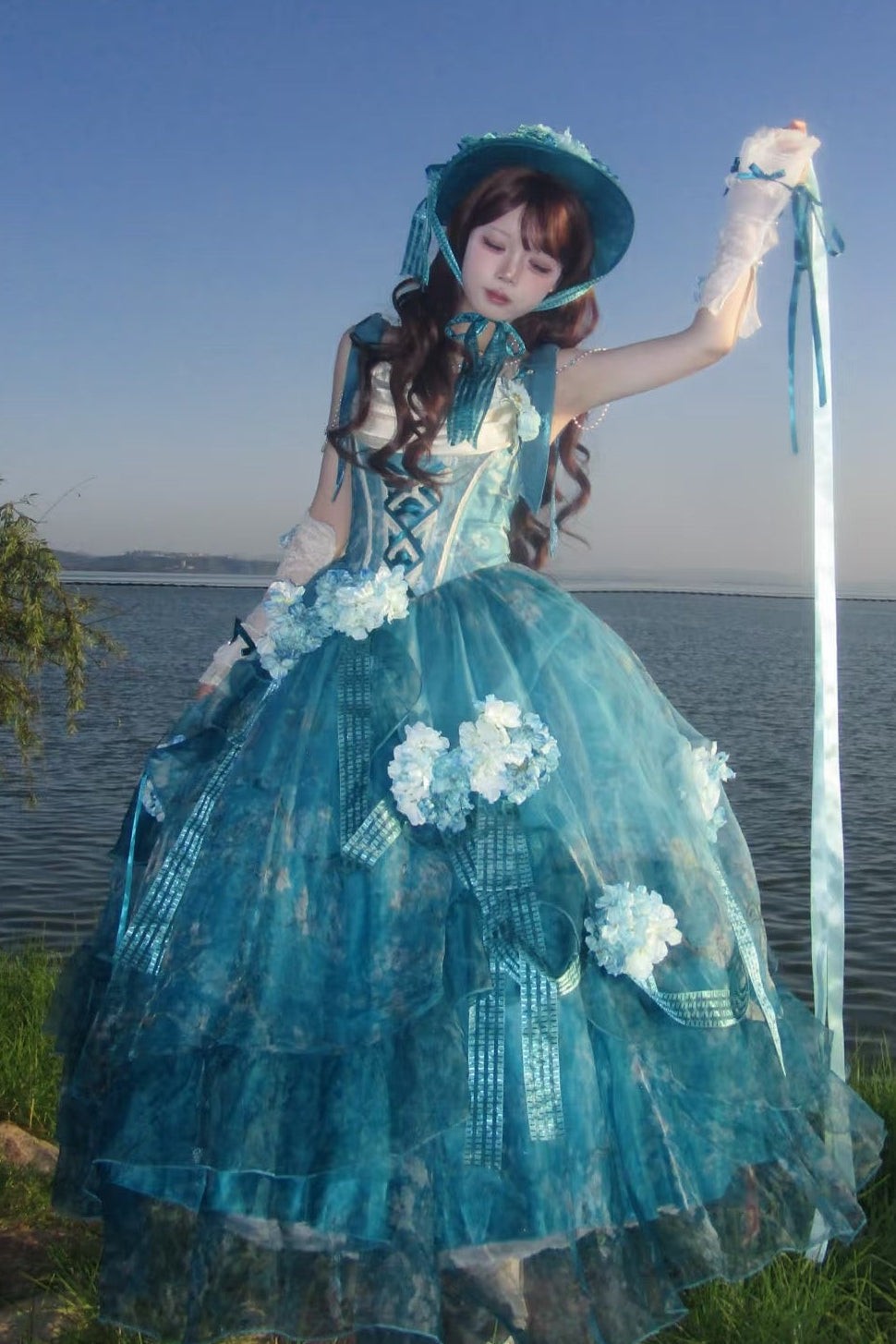 Wild Roses of Arles Oil Painting Print Cowl Neck Tail JSK Classic Lolita Dress - LolitaEra