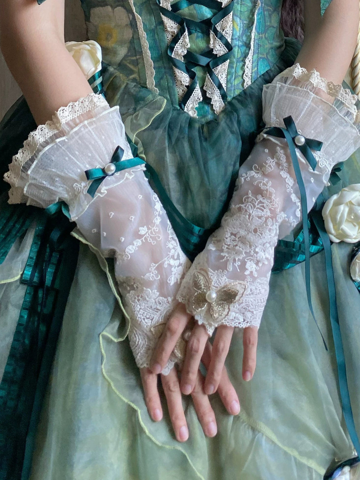 Wild Roses of Arles Purple Green Oil Painting Print Cowl Neck Tail JSK Classic Lolita Dress - LolitaEra