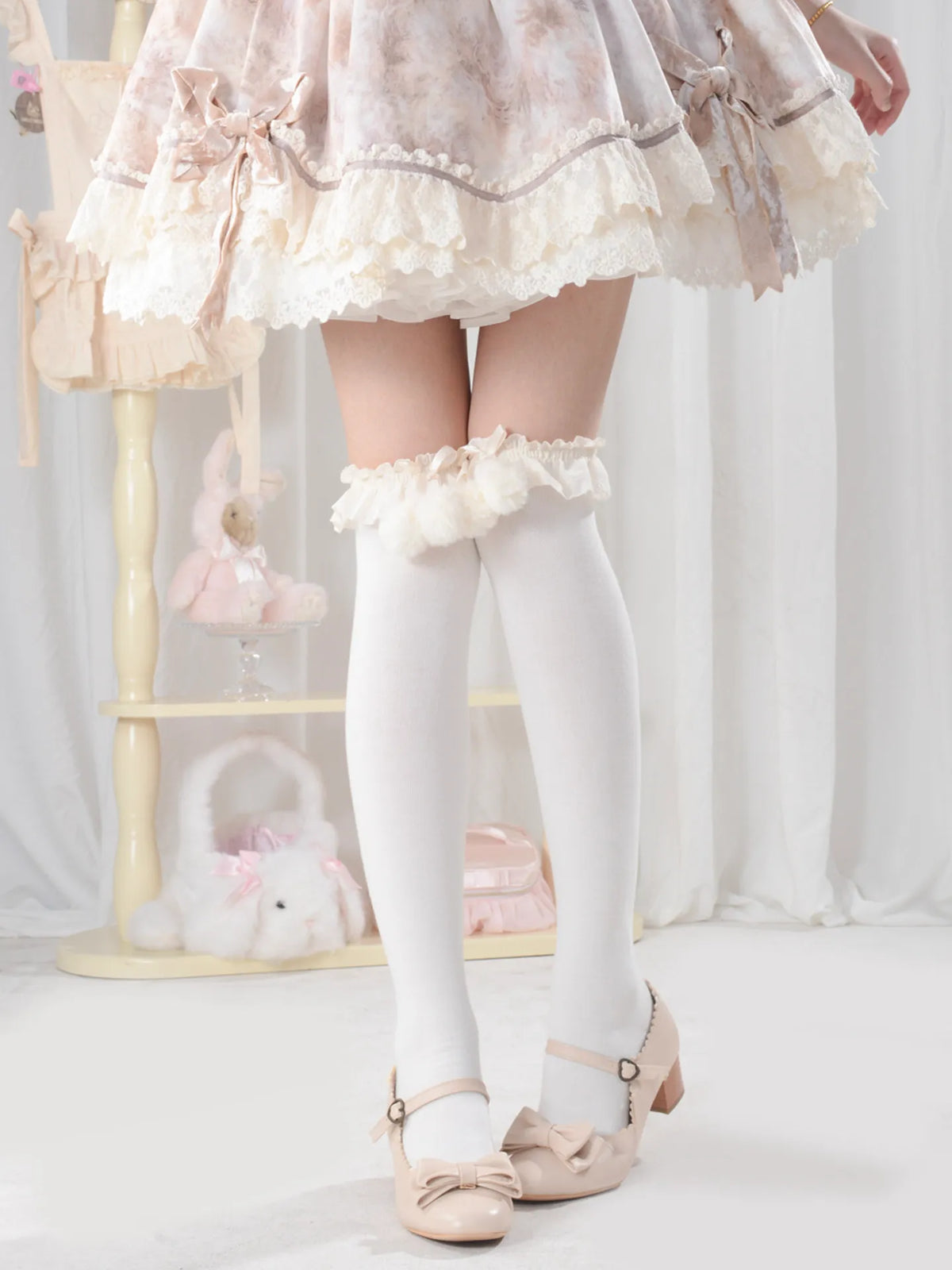 Women's Sweet Bow Pom-Pom Lace Lolita Slouch Socks