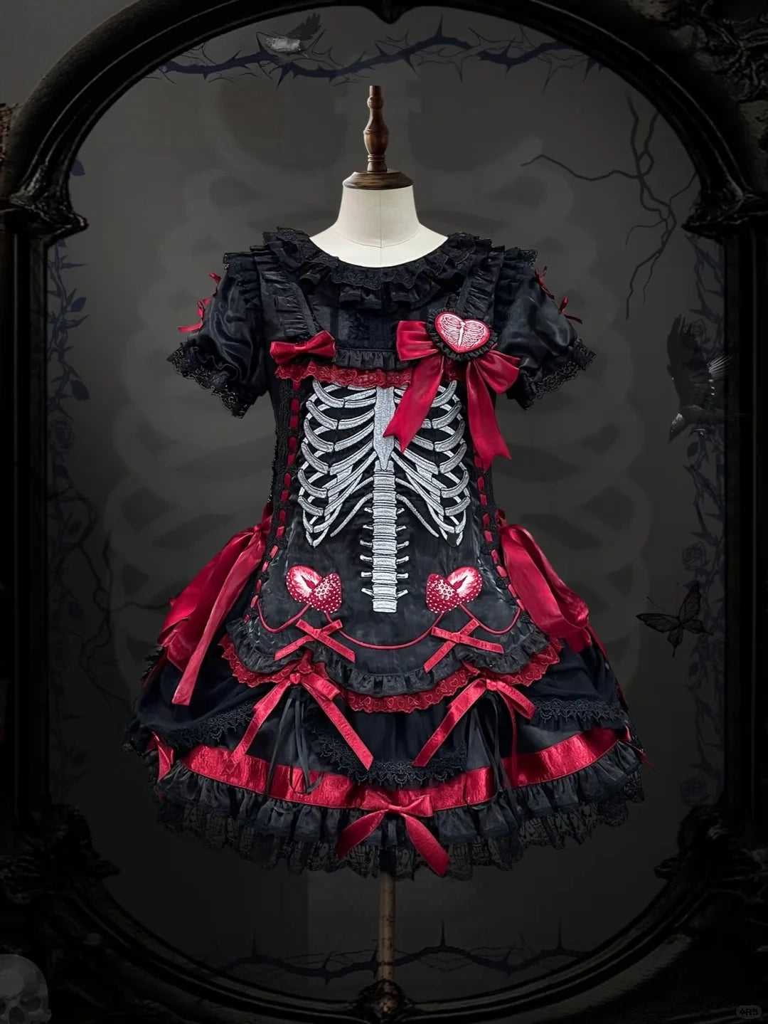 Strawberry Heart Bone Black and Red Gothic Lolita OP Dress