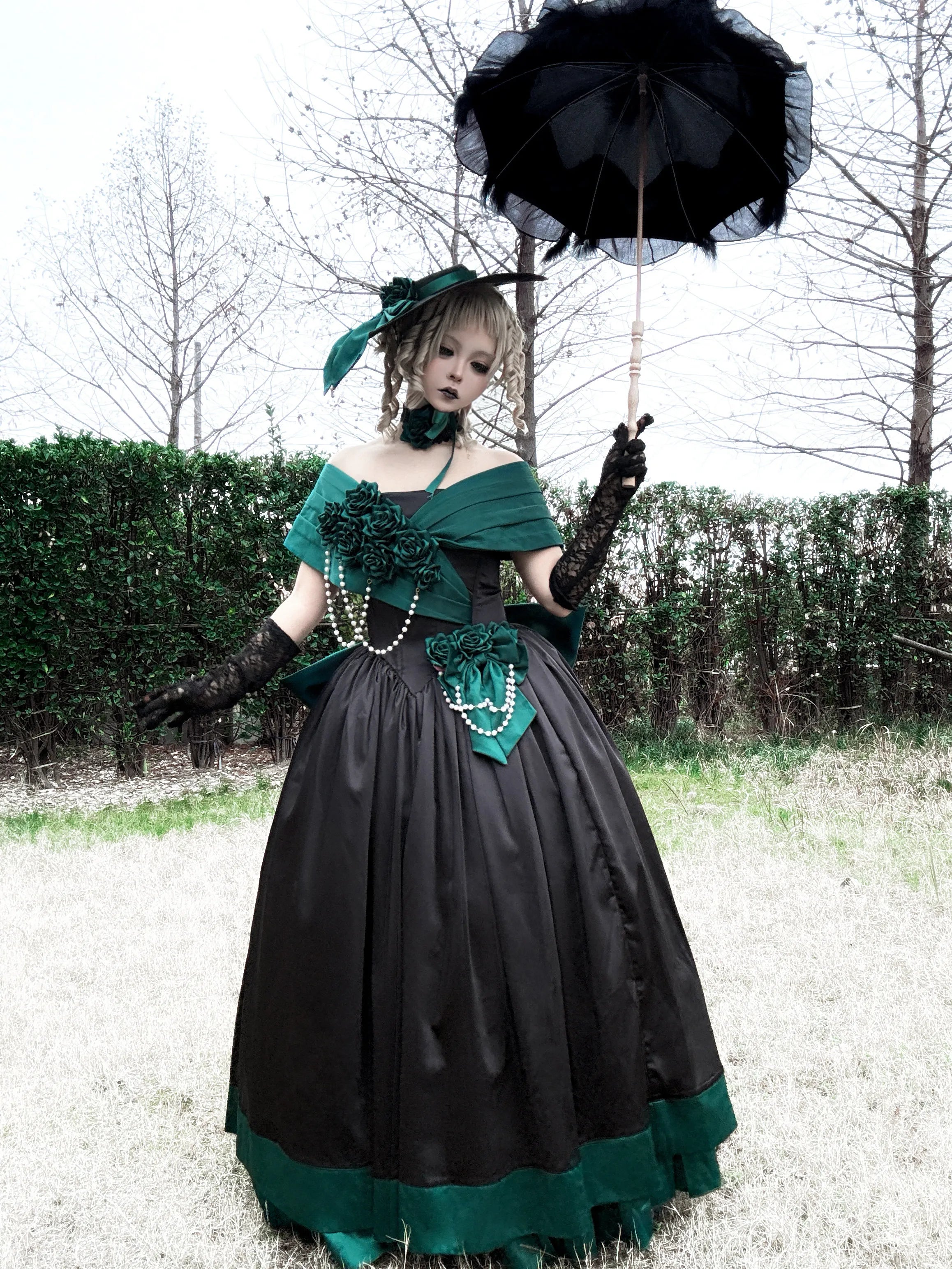 Rose 3D Floral Pearl Gothic Lolita Ball Gown OP Dress