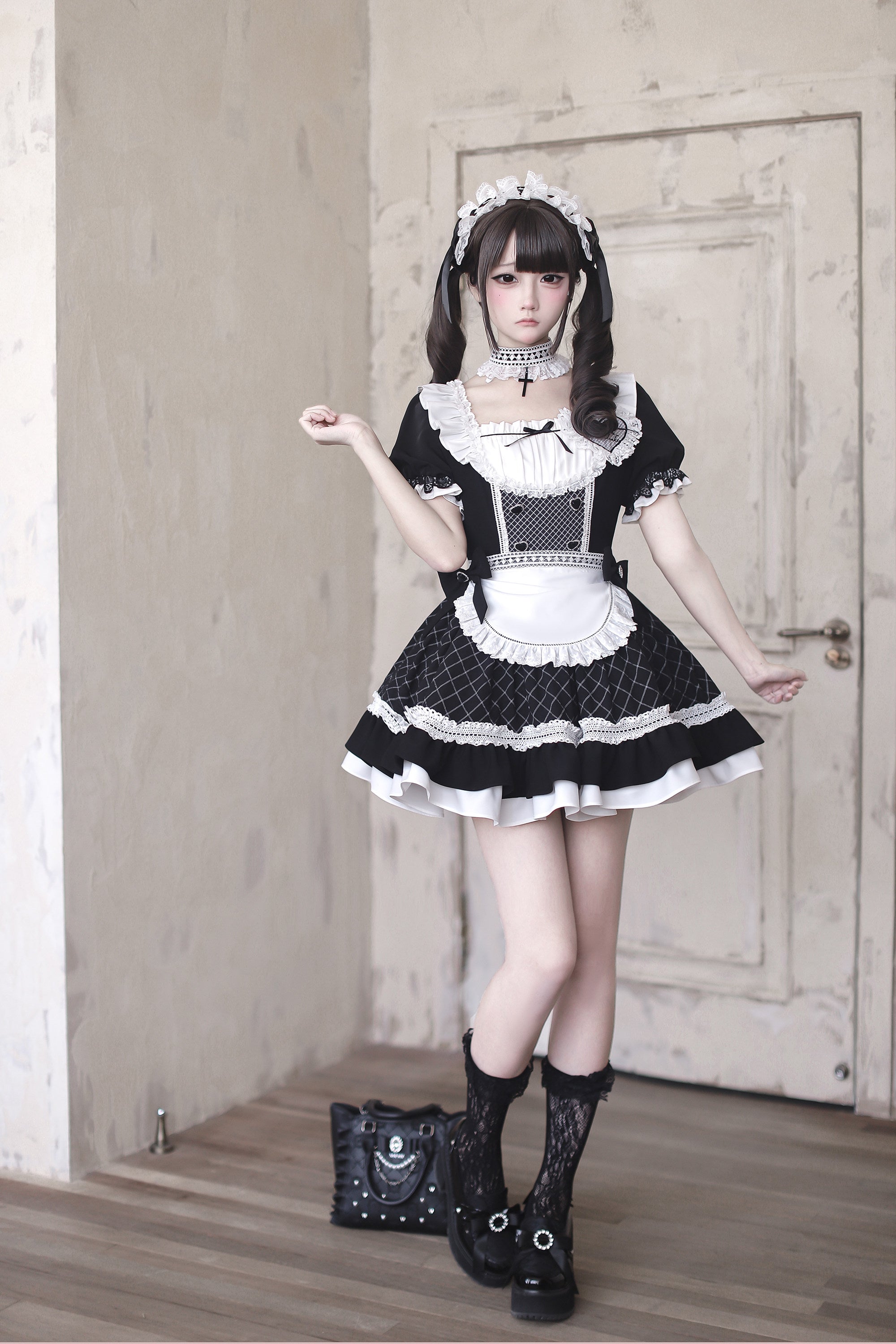 [Limited Edition: June 17] Jirai-kei Maid Style Lace Dress