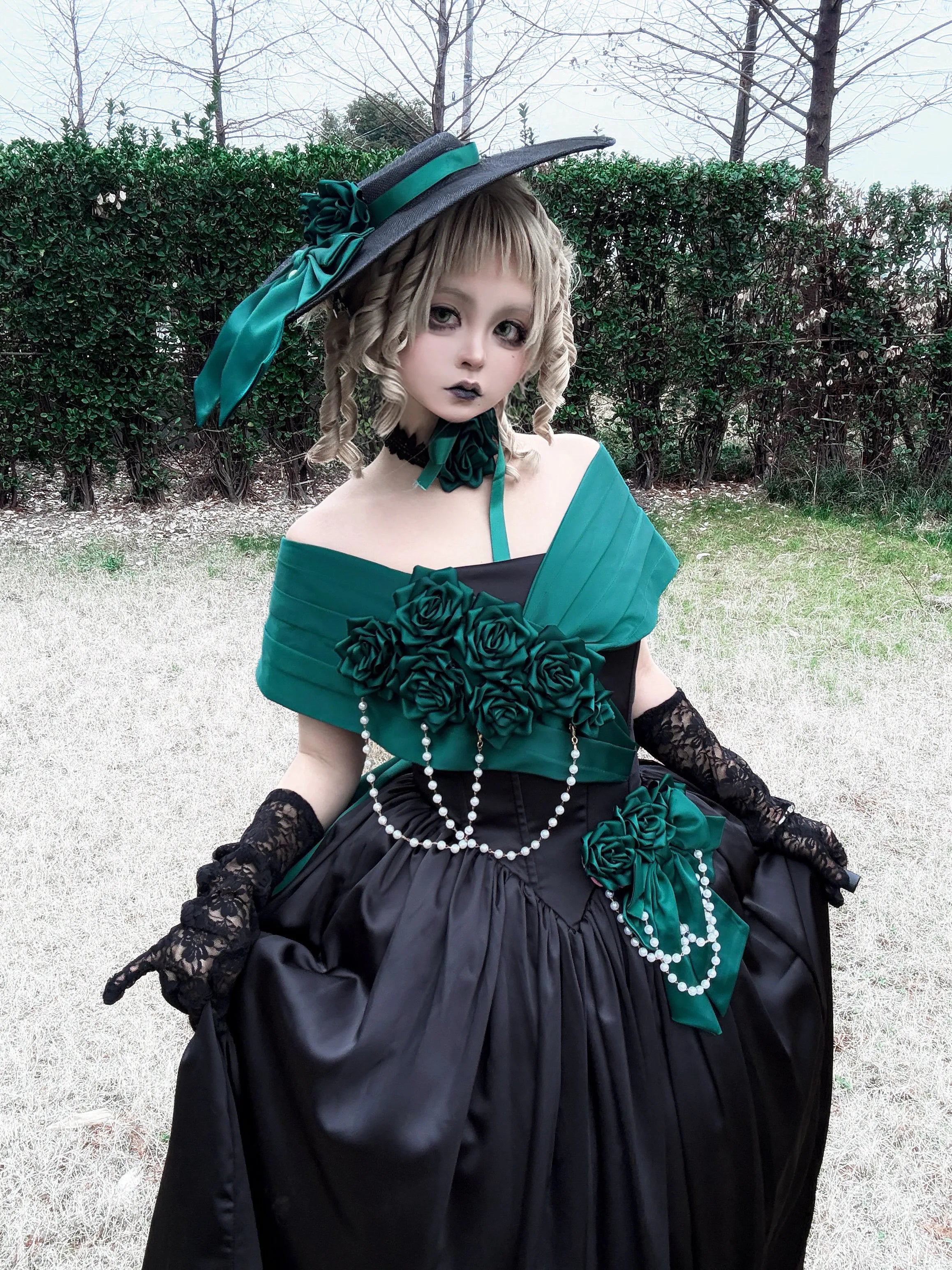 Rose 3D Floral Pearl Gothic Lolita Ball Gown OP Dress