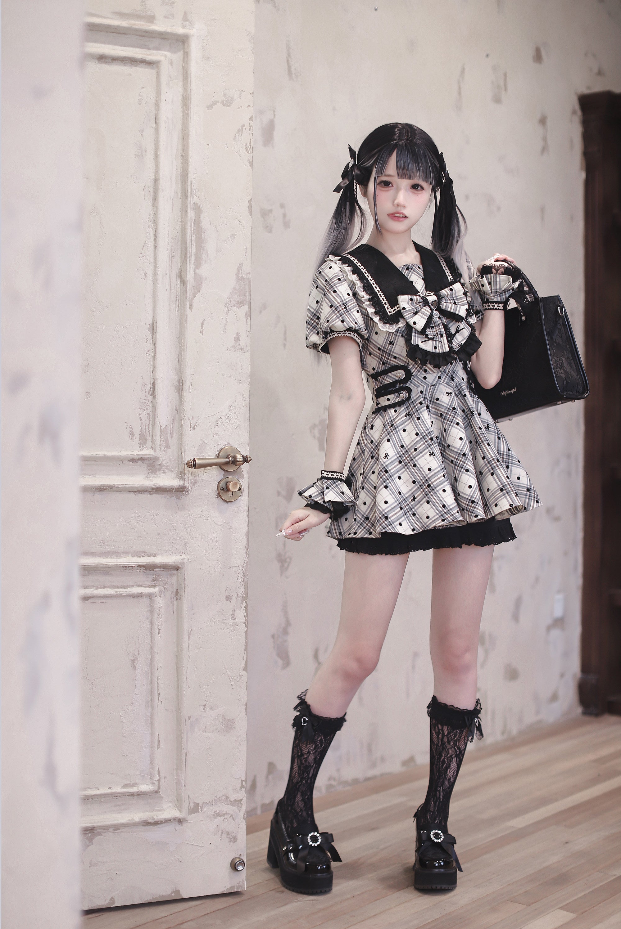 [Limited Edition: June 17] Dream Fate Polka Dot Set