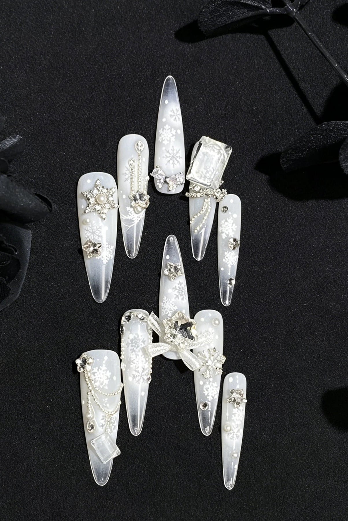 White Love Ballad Lolita Handmade Detachable Press-On Nails