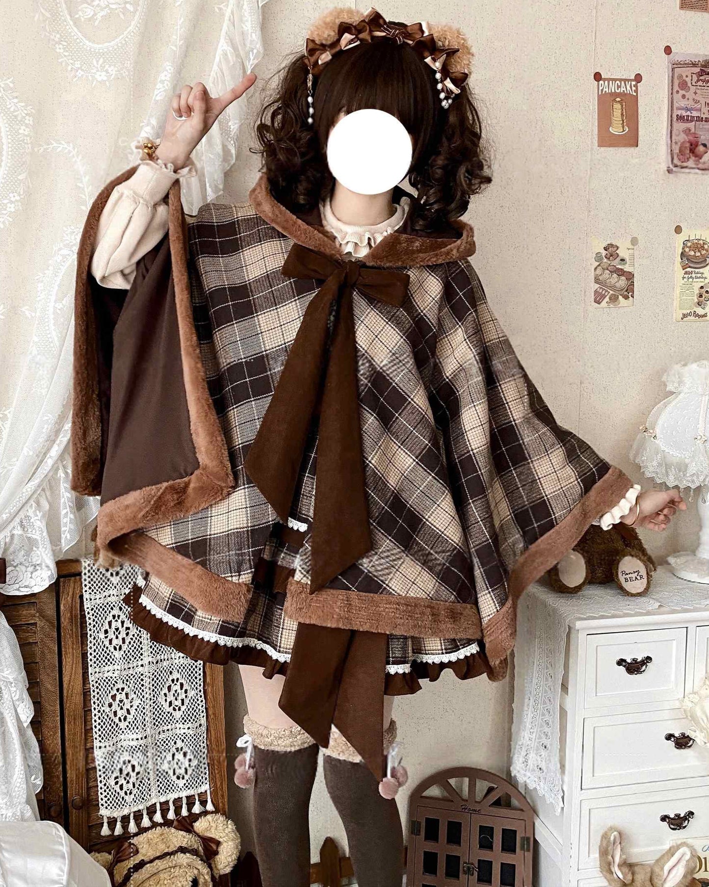 Lolita Plaid Cape Coat LE1007