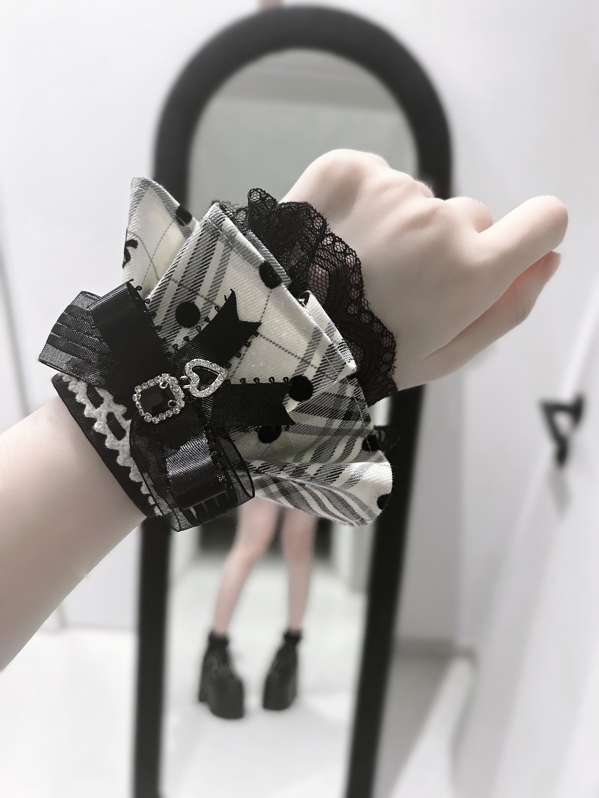 [Limited Edition: June 17] Dream Fate Polka Dot Set