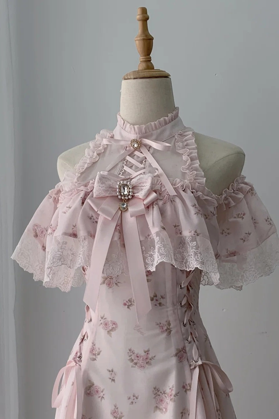 [Limited Edition: June 17] Ryousangata Mille Sound Floral Dress