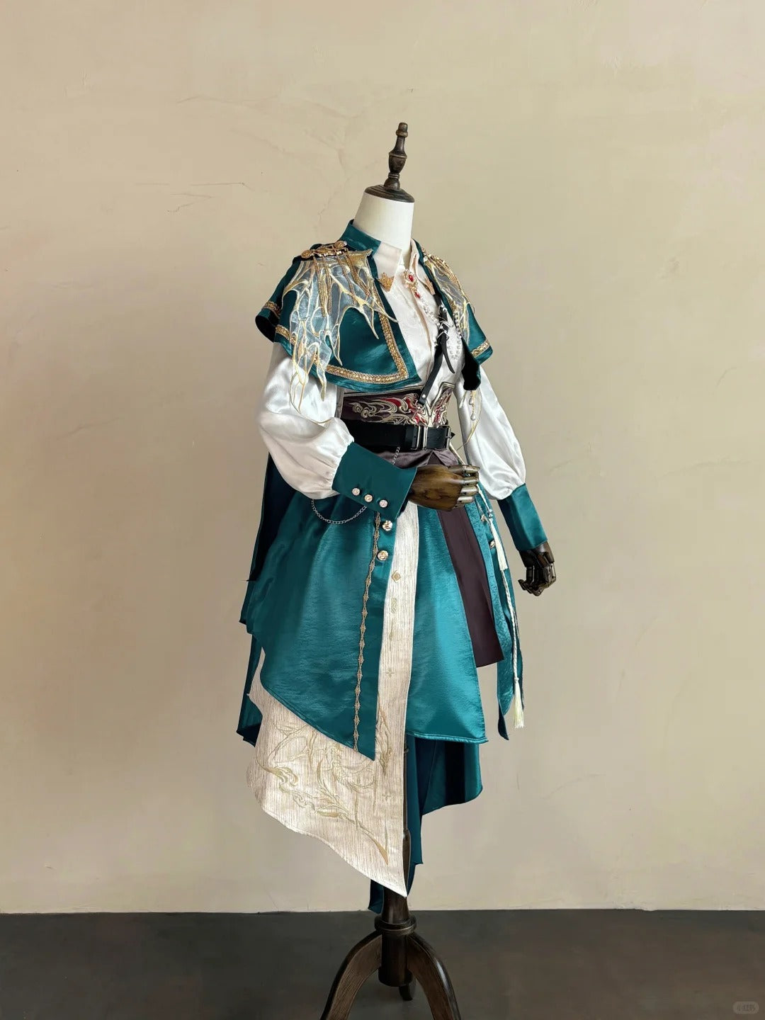 Dragon Radiance · Azure Breeze Cosplay Set