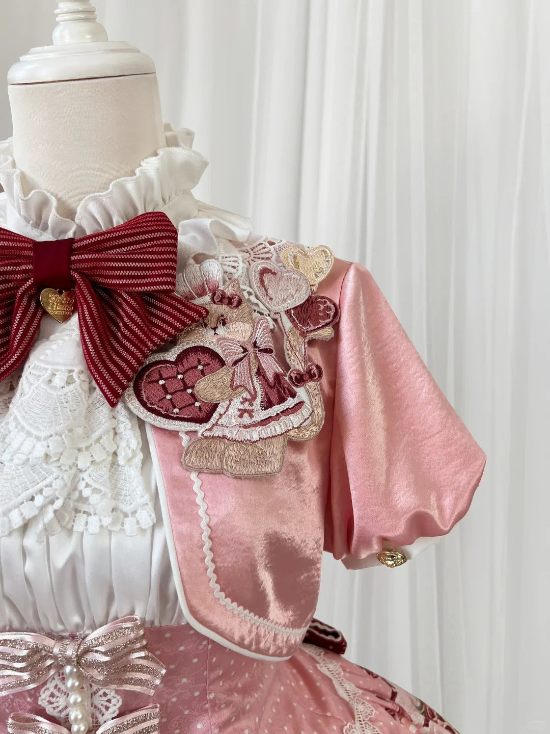 Strawberry Fantasy Night Sweet Lolita JSK Dress Cape Set