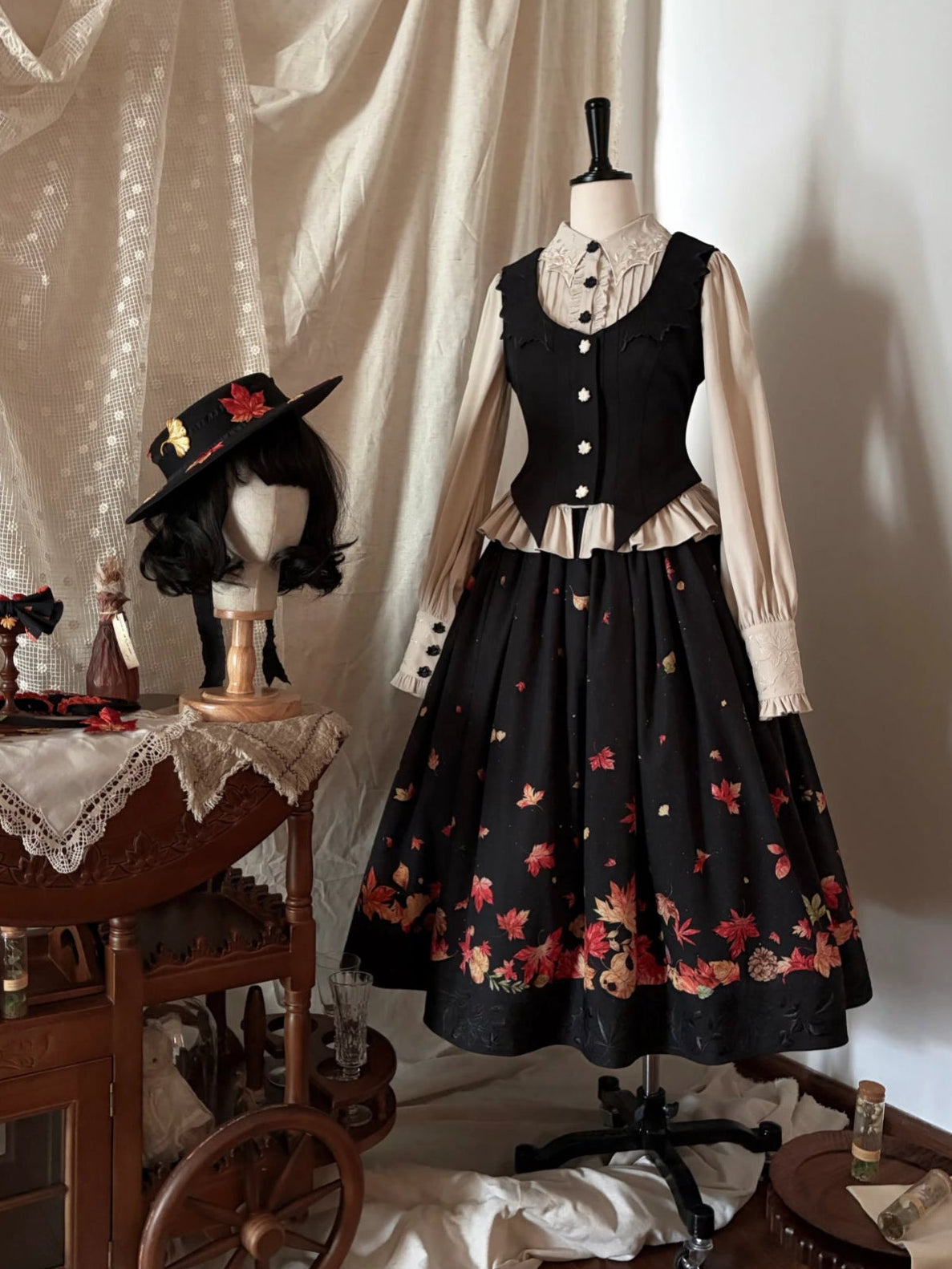 Fallen Leaves on Asphalt Lolita Classic Style Print Waistcoat 3-Piece Set