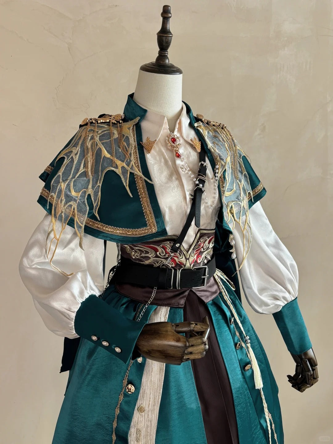Dragon Radiance · Azure Breeze Cosplay Set