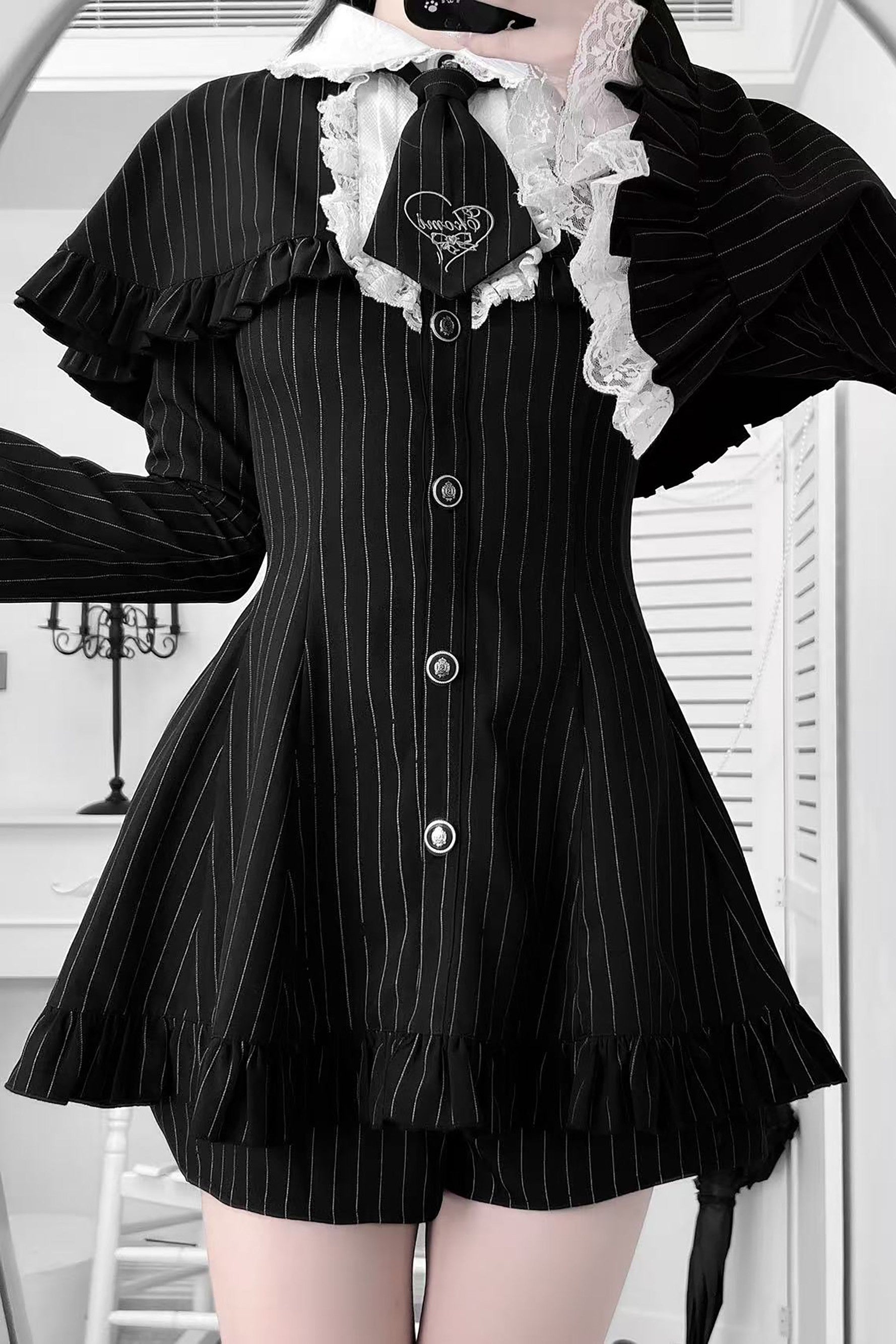 [Limited Edition: June 17] Night View Forest Striped Princess Jirai Kei Set