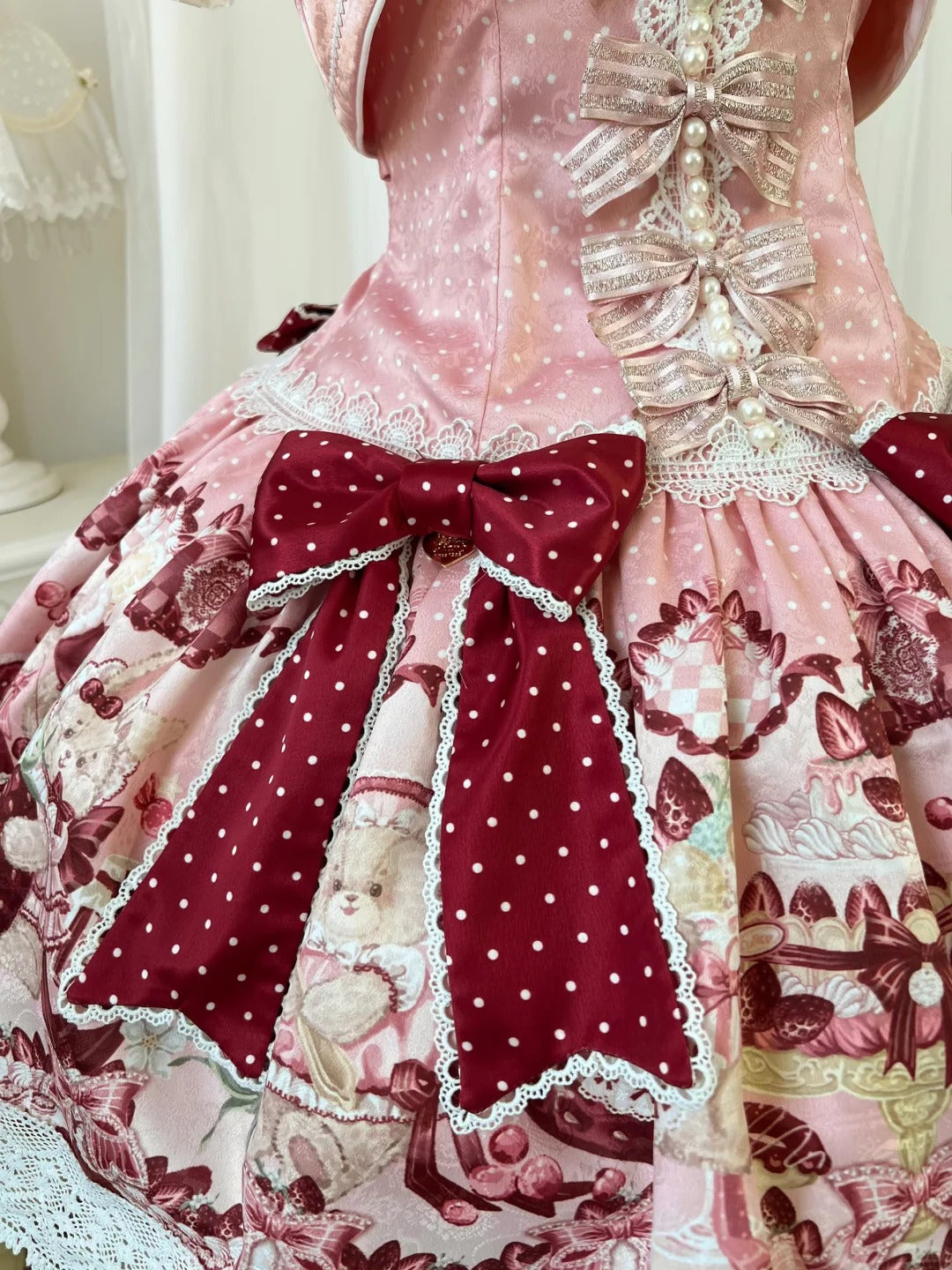 Strawberry Fantasy Night Sweet Lolita JSK Dress Cape Set