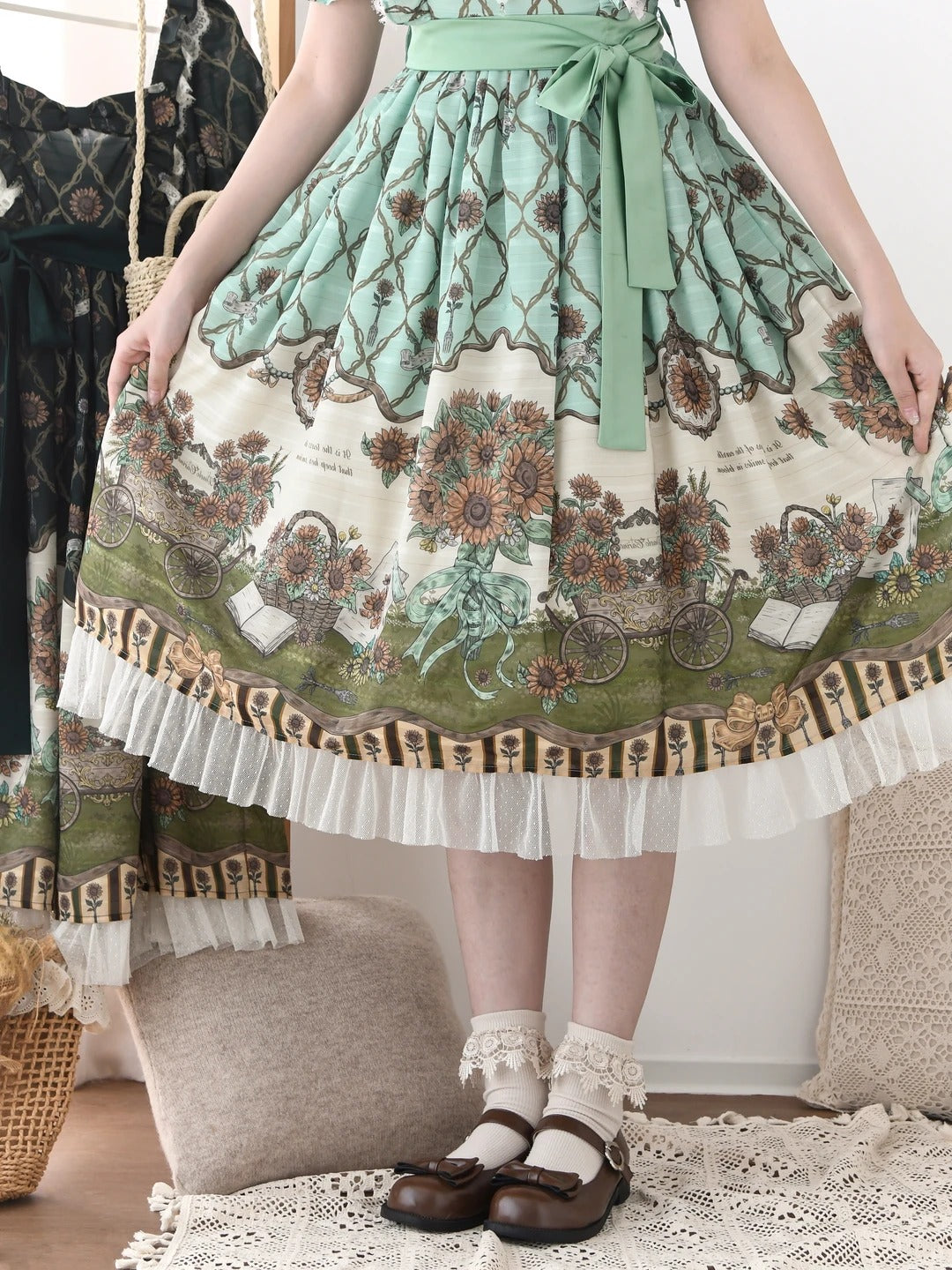 Golden Sunlit Summer Sunflower Print Classic Lolita Short Sleeve OP Dress