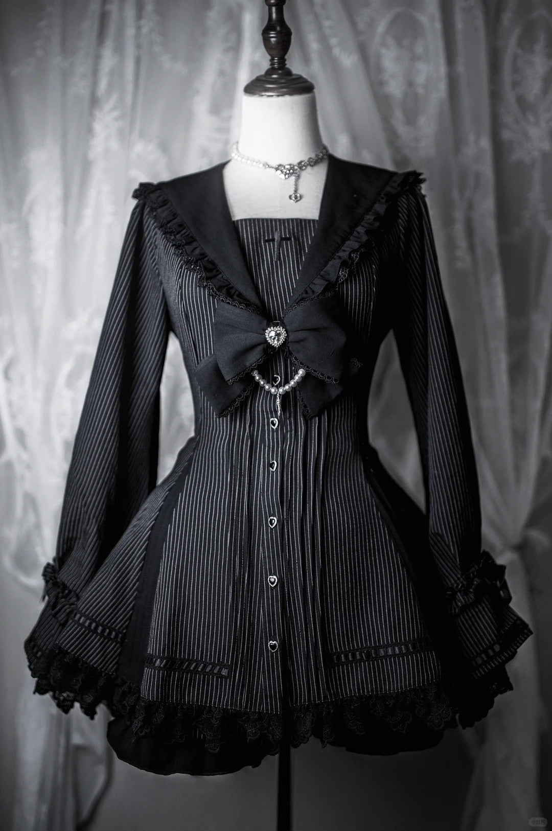Night Prayer Hime Sleeve Lace Coordinate Outfit Set