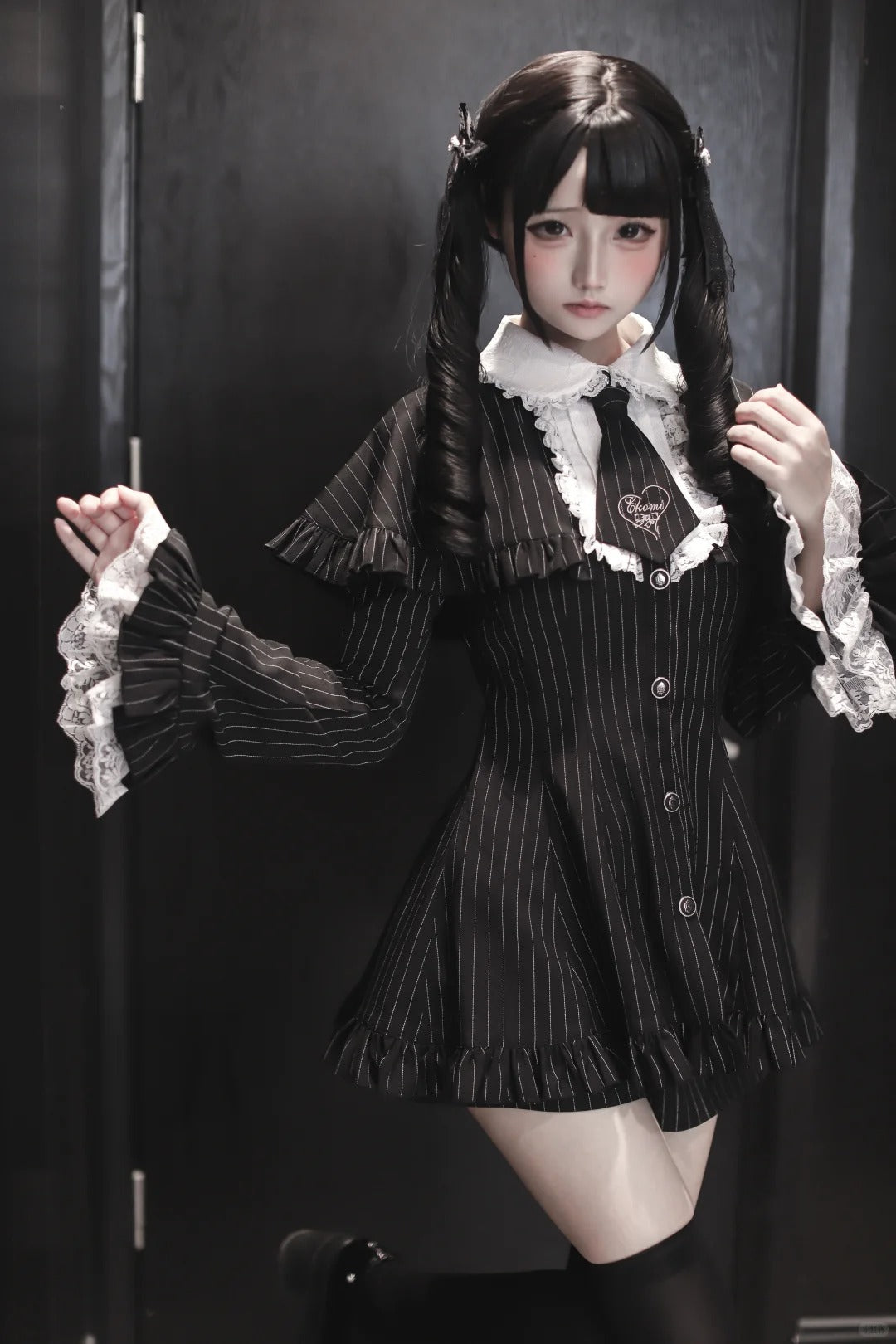 [Limited Edition: June 17] Night View Forest Striped Princess Jirai Kei Set