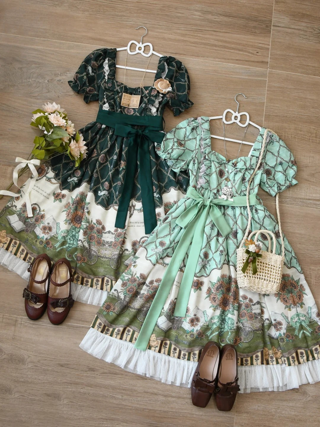 Golden Sunlit Summer Sunflower Print Classic Lolita Short Sleeve OP Dress
