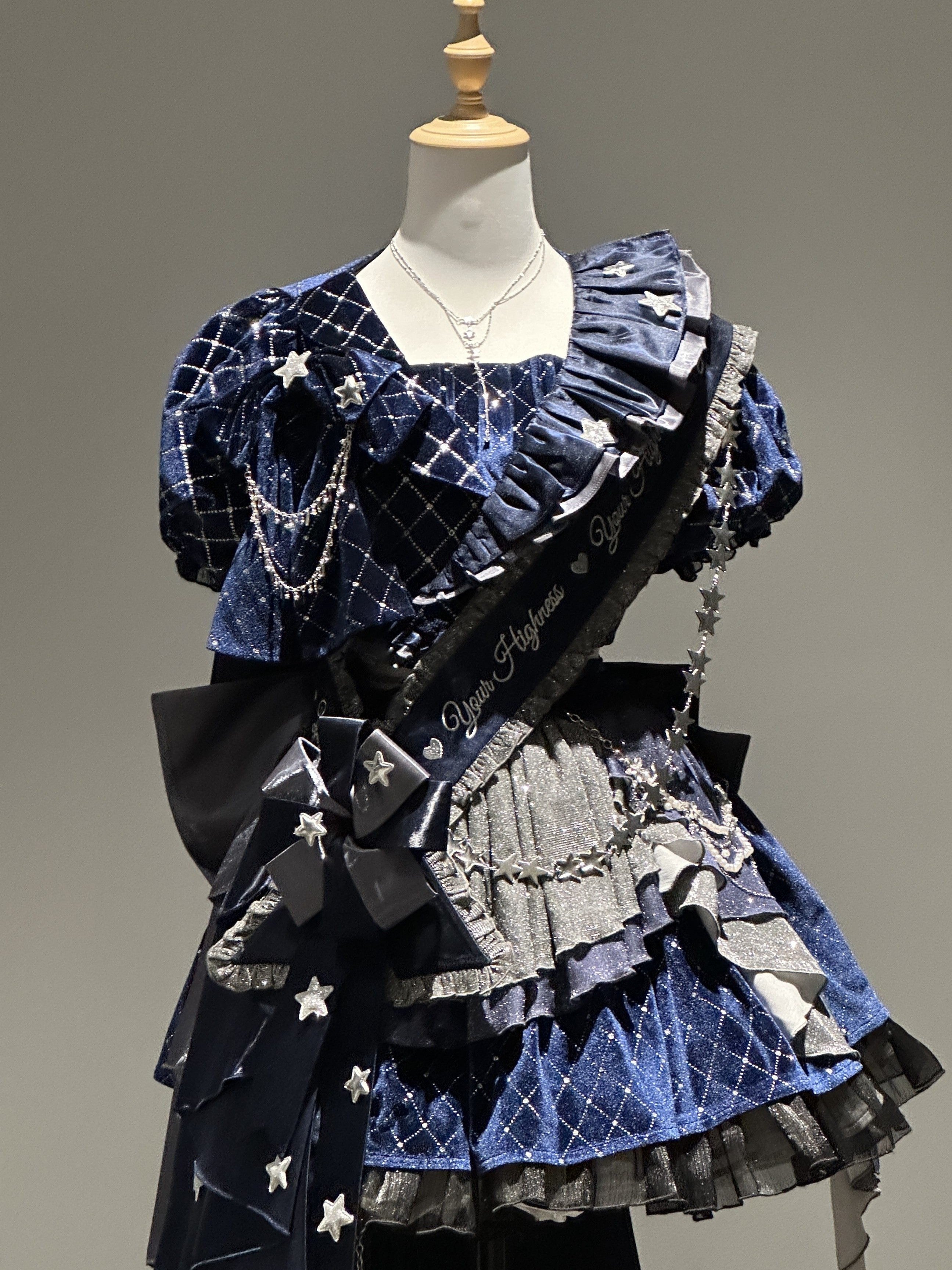 Deep Dome Songstress Lolita Girl Group Idol Costume Outfit Set