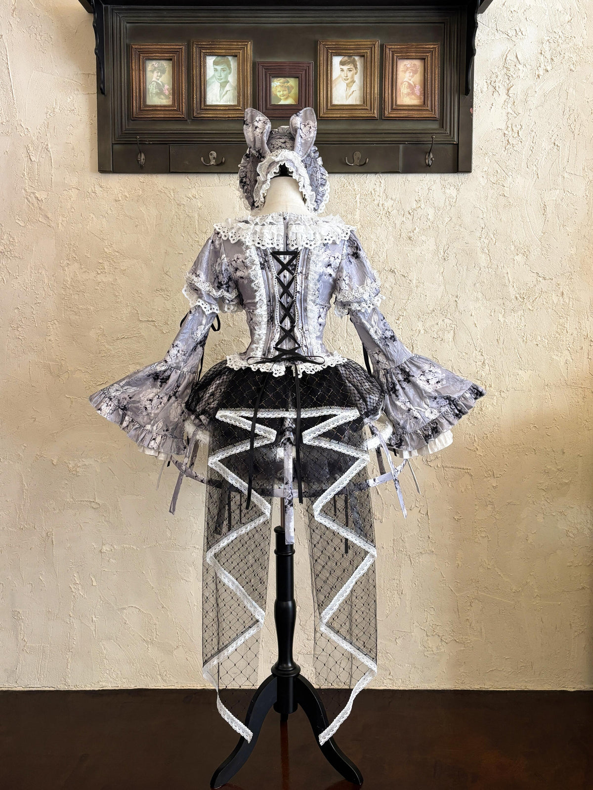 Castle Bunny Lolita Vintage Doll‑Like Two‑Piece Black Set