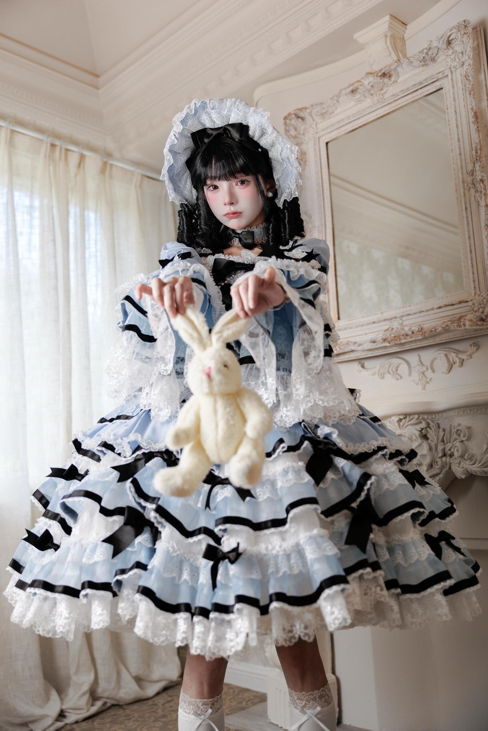 Deluxe Cake Alice Blue Black Tiered Ruffle Classic Lolita OP Set