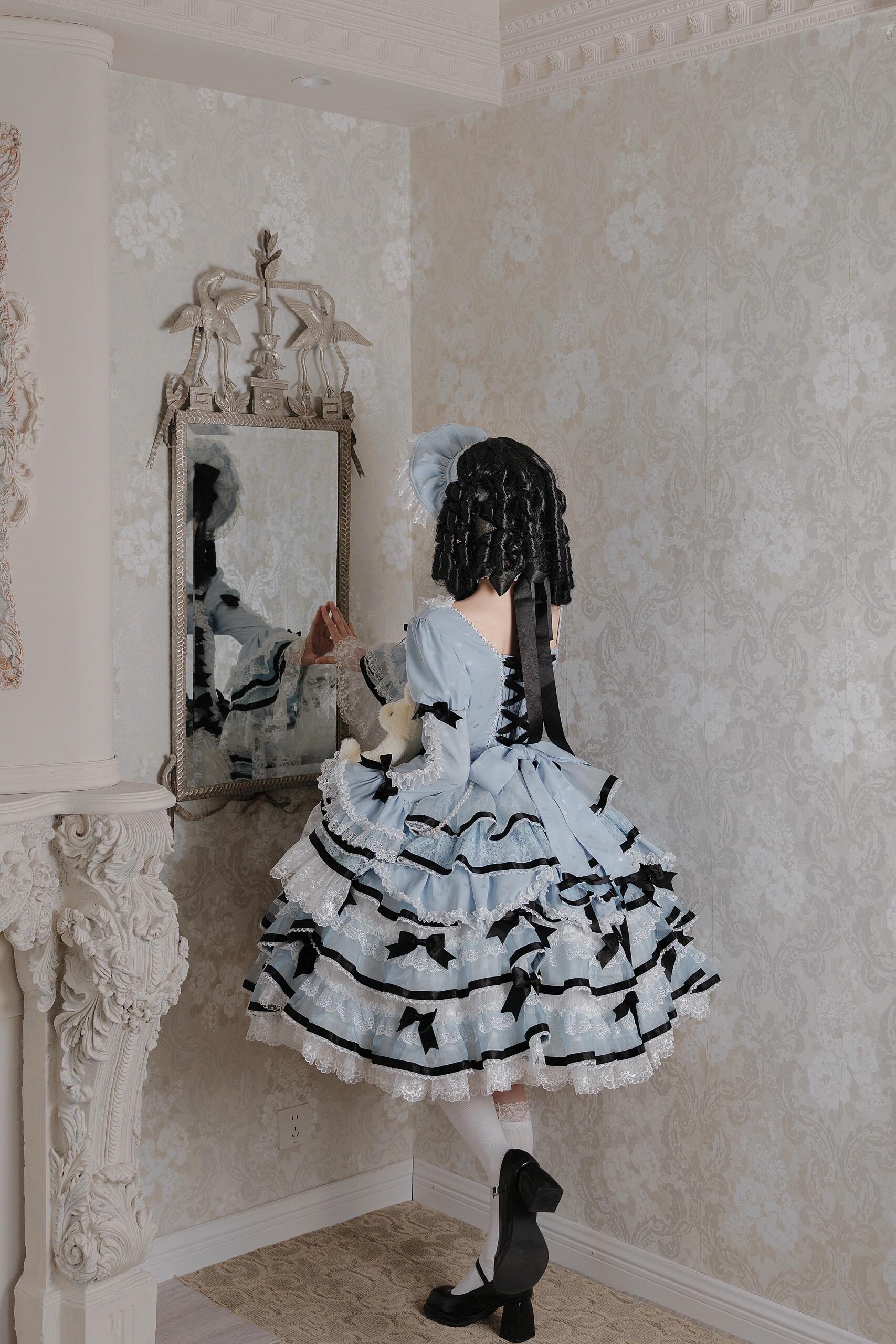 Deluxe Cake Alice Blue Black Tiered Ruffle Classic Lolita OP Set
