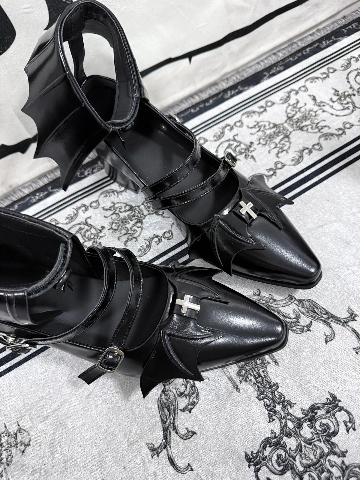 Eternal Night Witch Lolita Original Gothic Dark Cross Bat Low-Heel Shoes