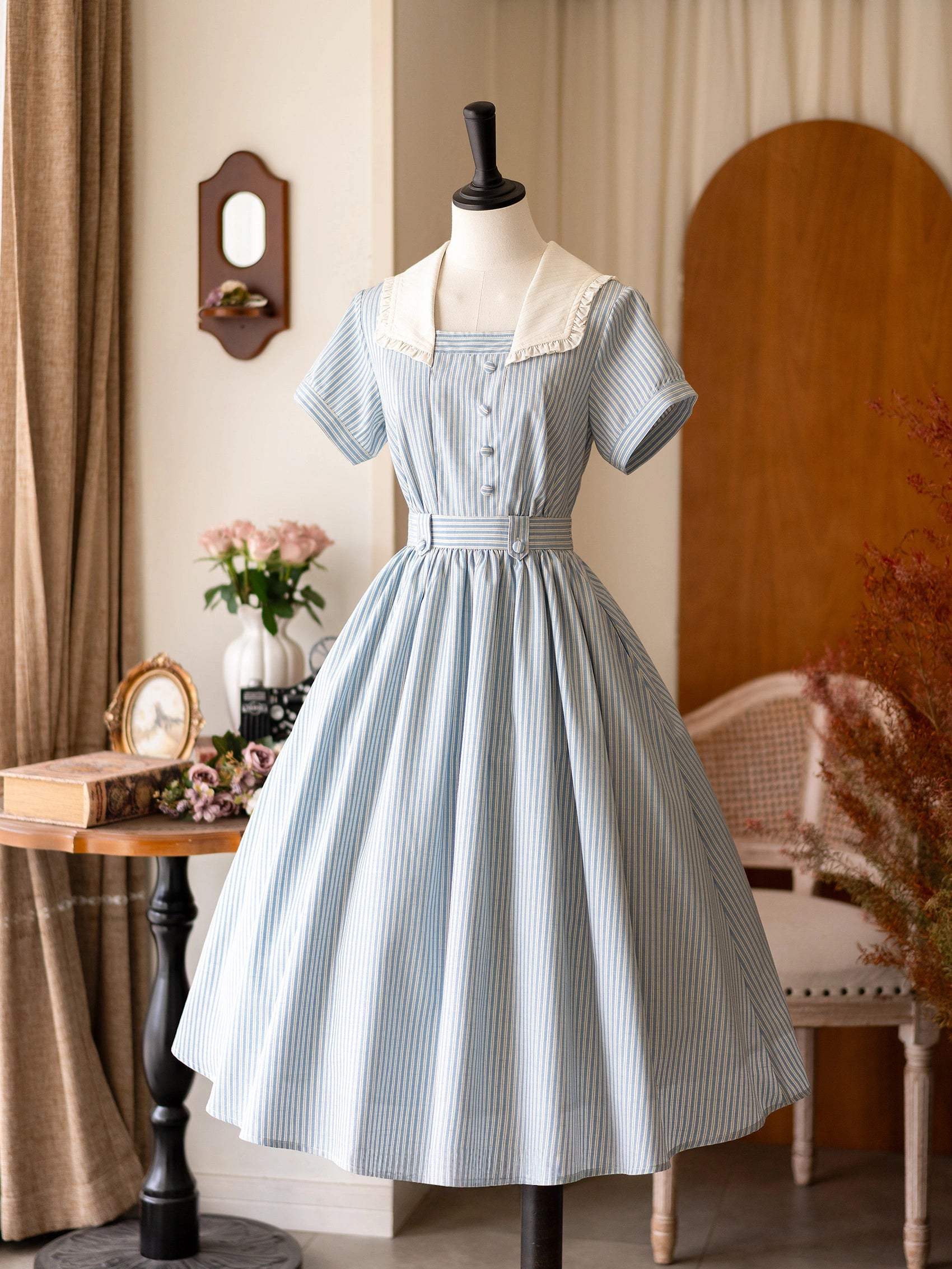 French Vintage Linen Cotton Short Sleeve Swing Dress