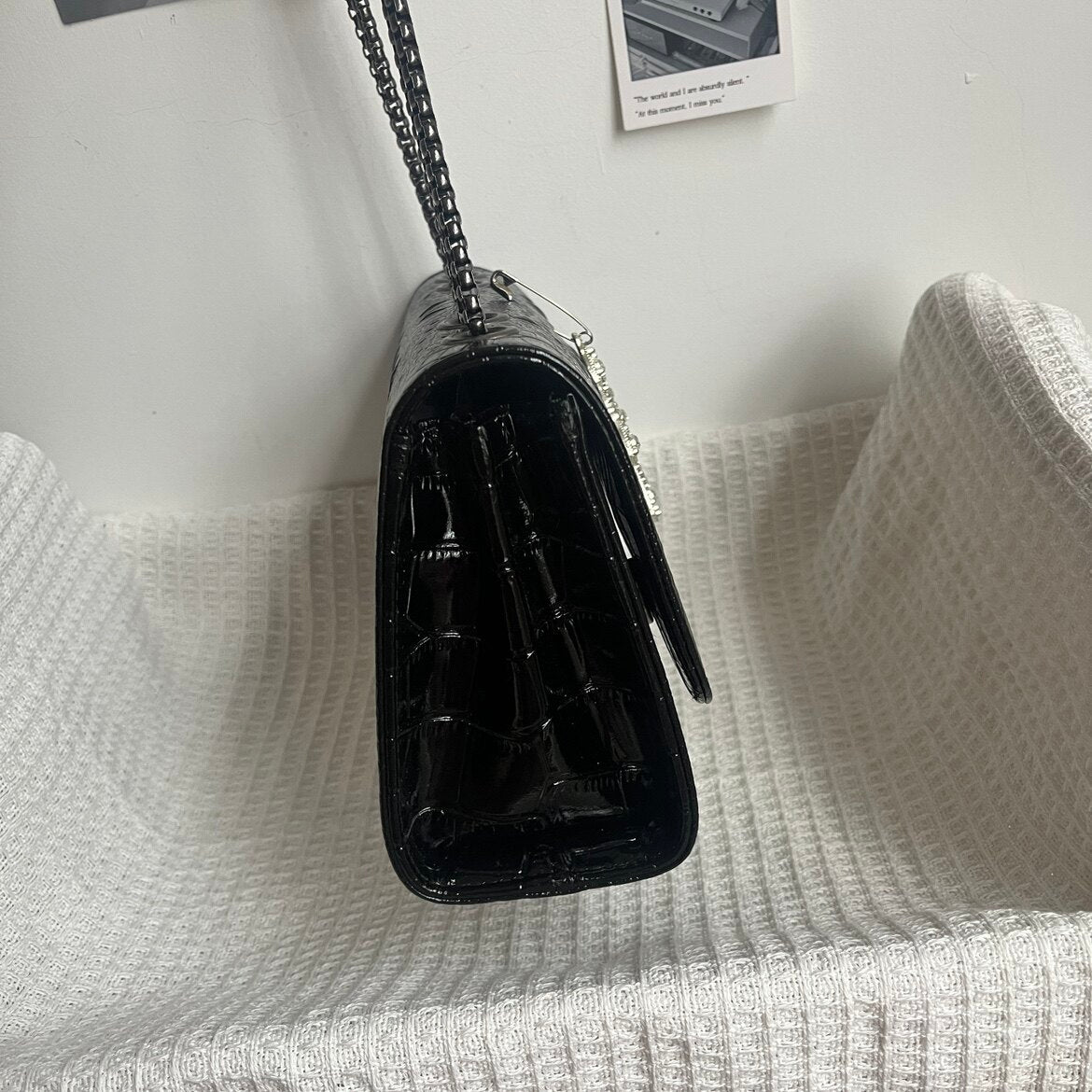Black Crocodile Texture Gothic Cross Chain Crossbody Bag
