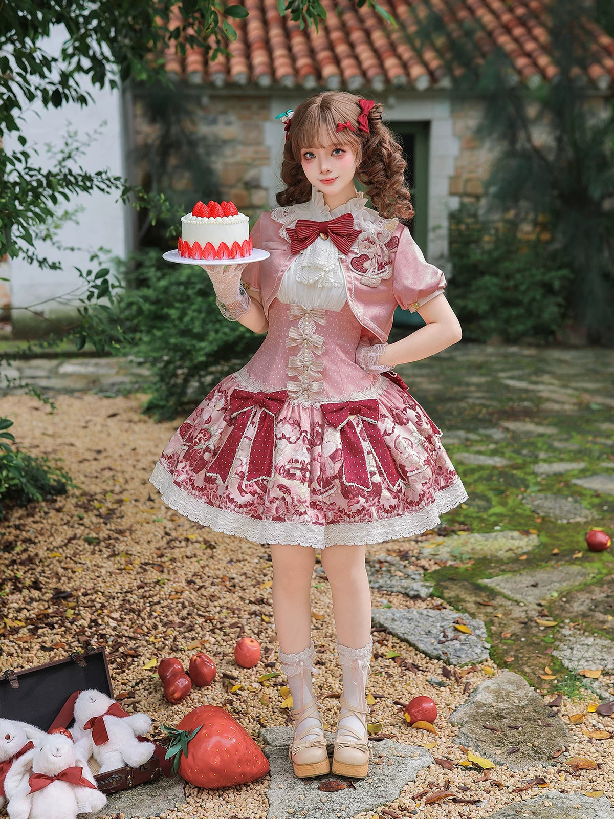 Strawberry Fantasy Night Sweet Lolita JSK Dress Cape Set