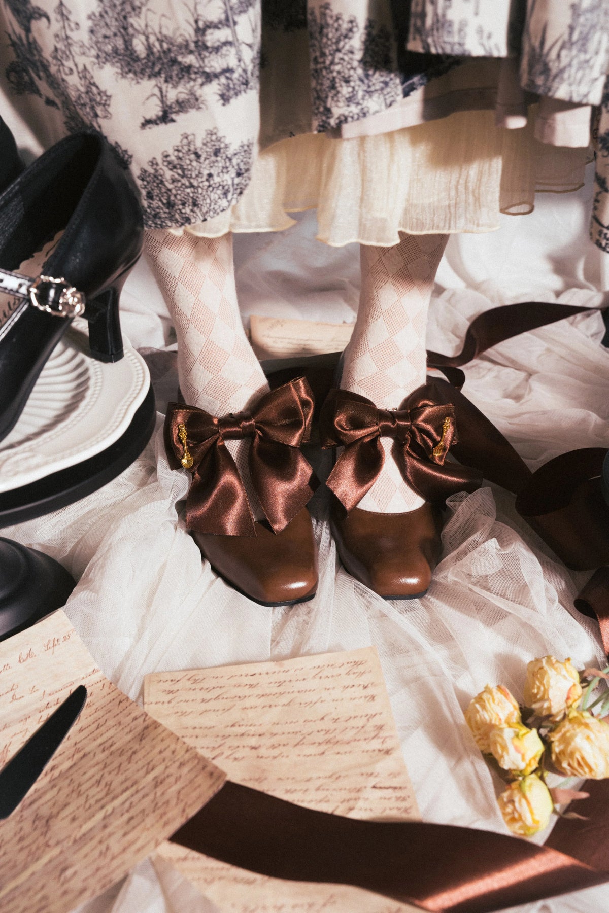 Afternoon Tea Vintage Bow Square Toe Mid Heel Lolita Mary Jane Pumps