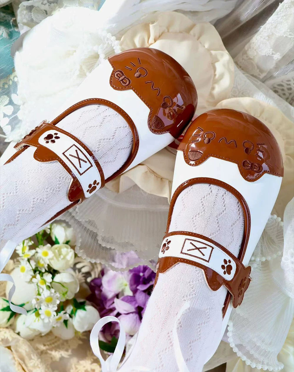 Sweet Lolita Cat Face Mary Jane Shoes with Paw Print Strap