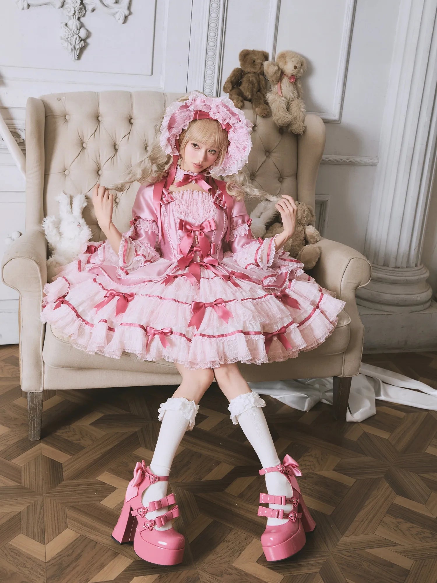 Velvet Cake Doll Pink Black Tiered Ruffle Classic Lolita JSK