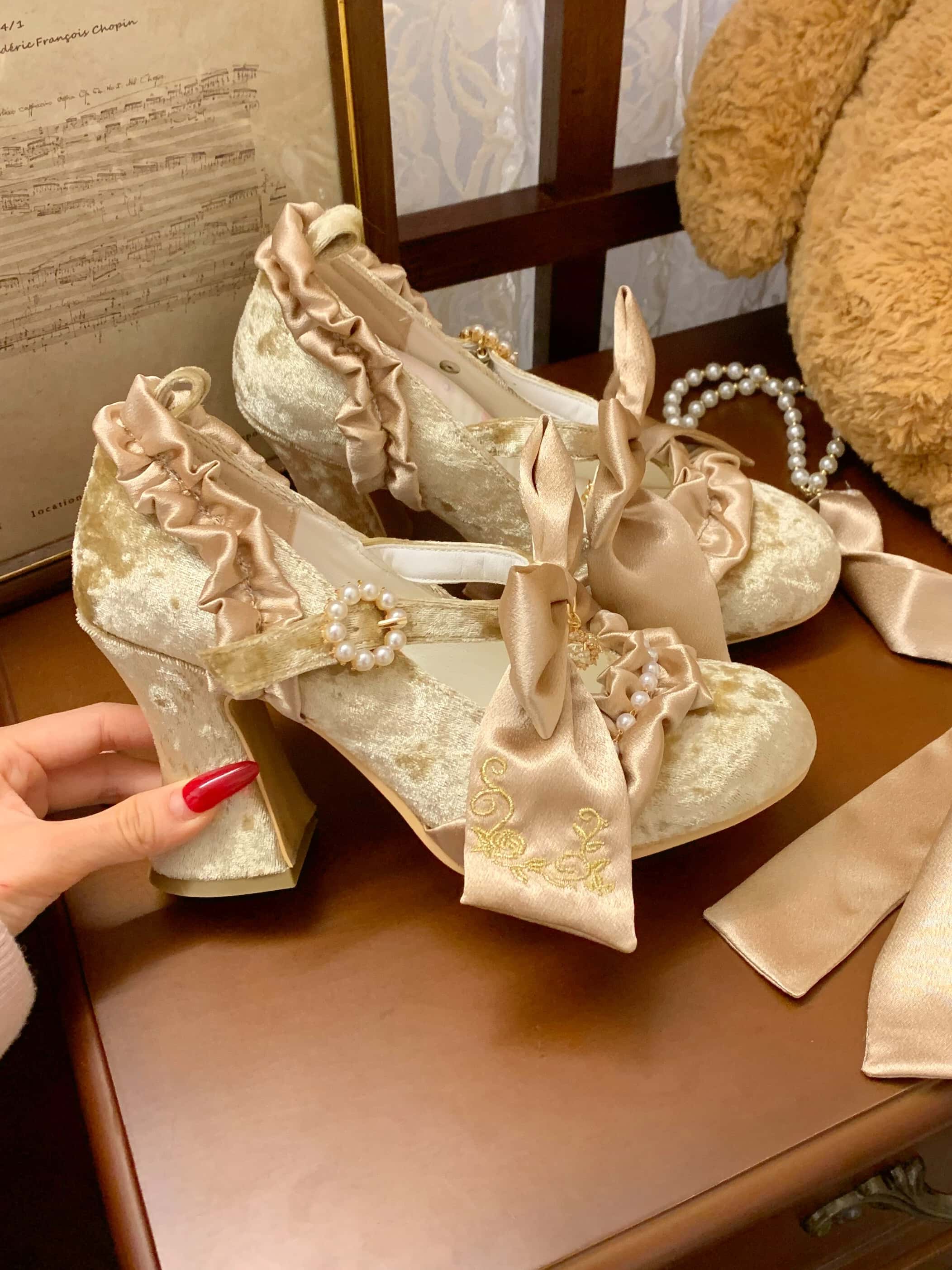 Ribbon Hymn 2.0 Lolita Vintage Heavy Craft Bridal Heels