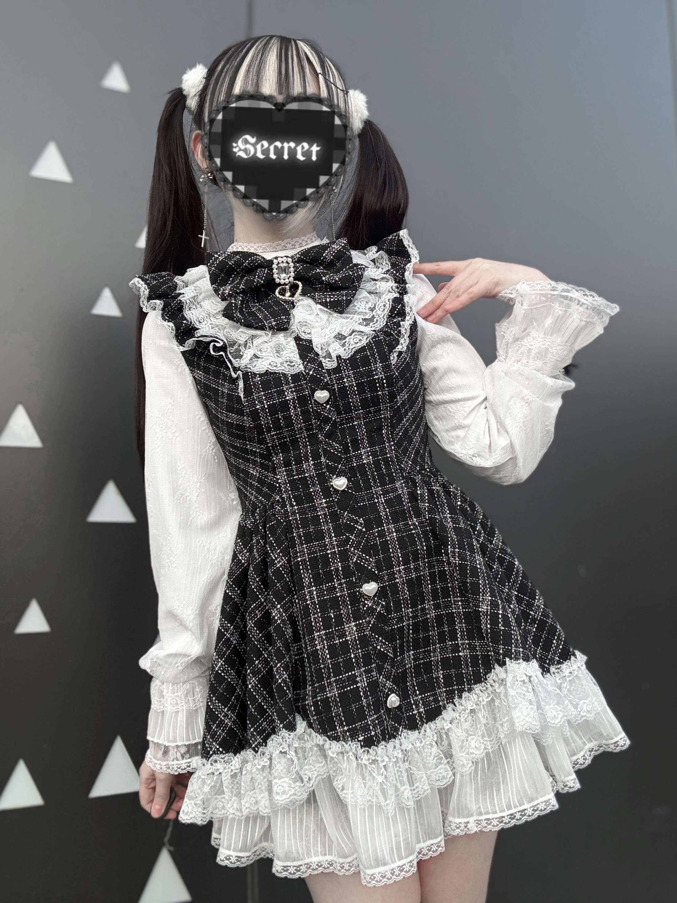 Moon Eclipse Doll	Ryousangata Lace Dress Set