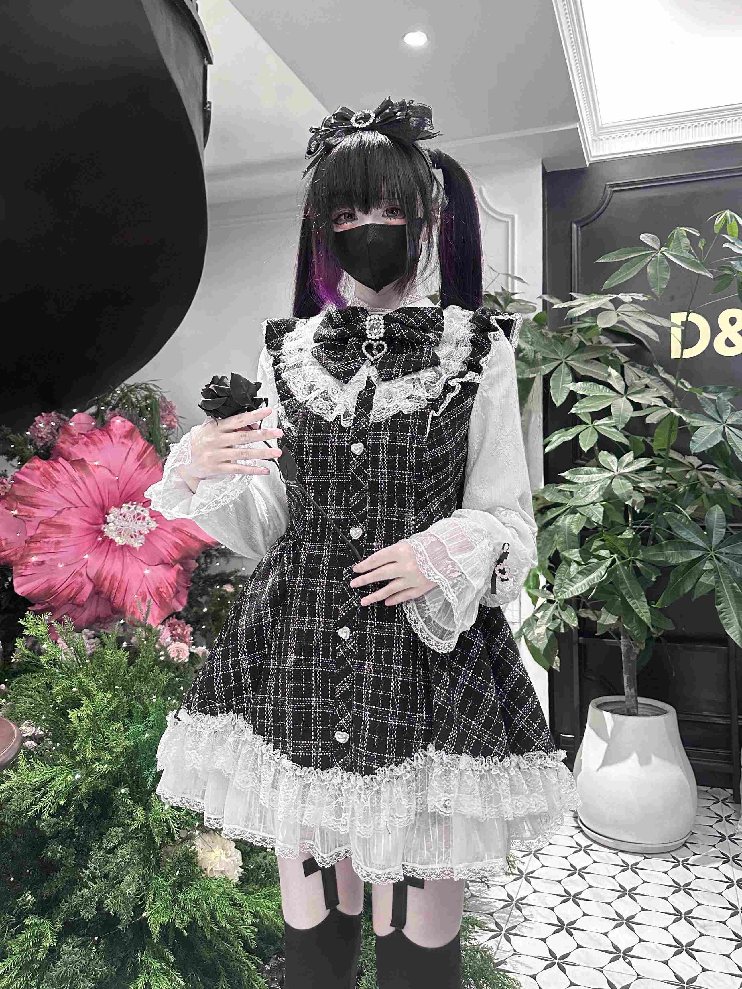 Moon Eclipse Doll	Ryousangata Lace Dress Set