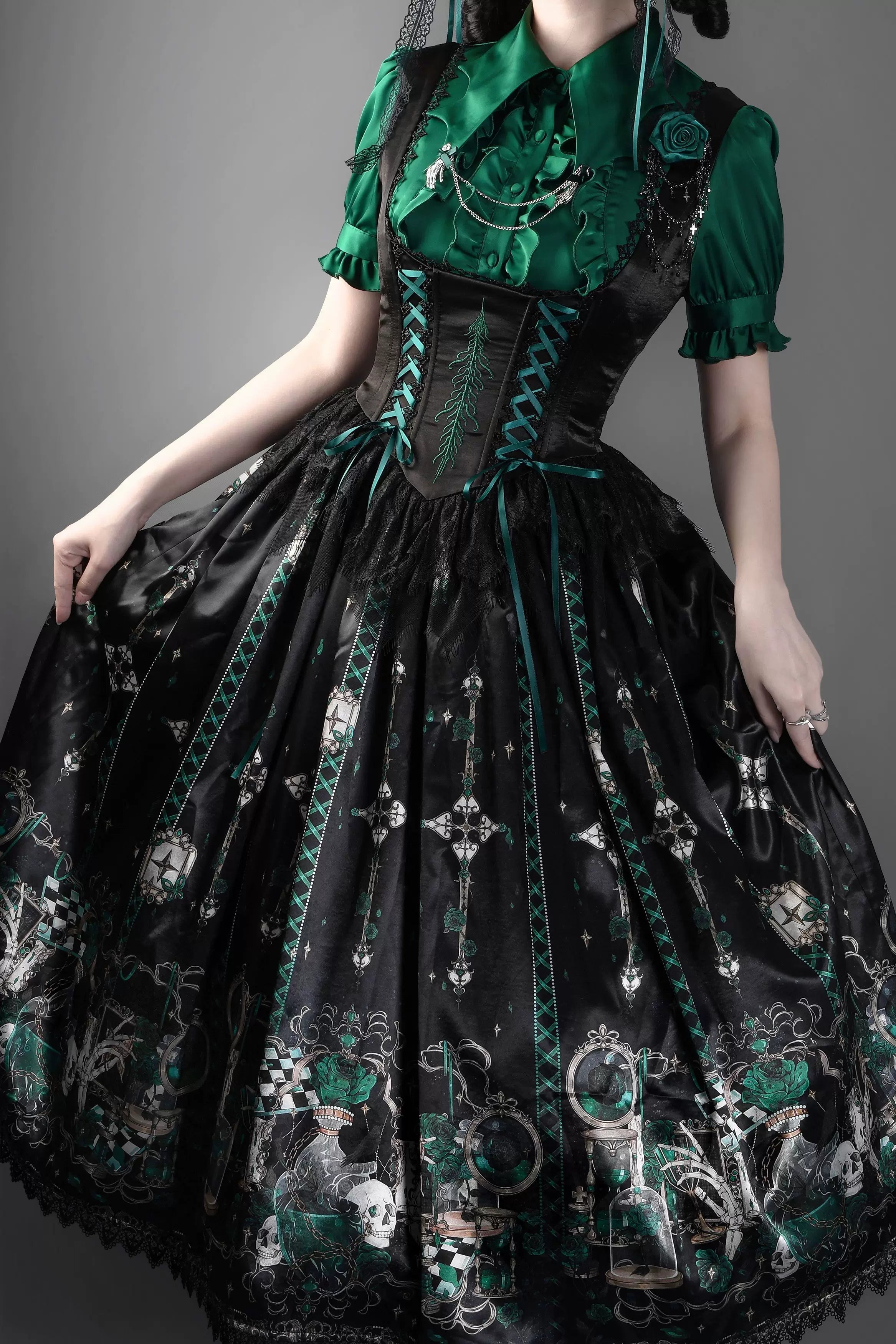 Blood Laboratory Green Skull Potion Print Gothic Lolita Long JSK