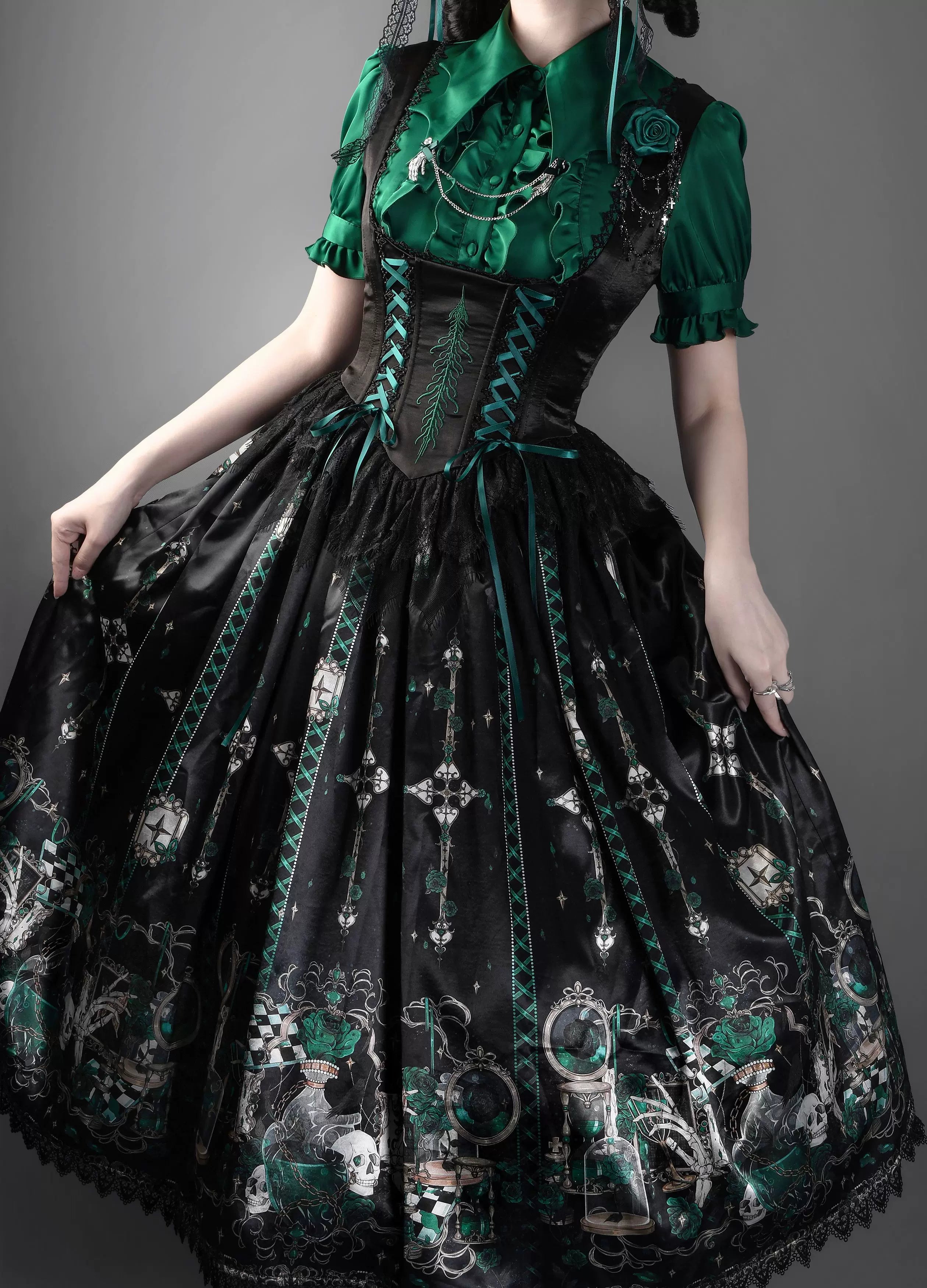 Blood Laboratory Green Skull Potion Print Gothic Lolita Long JSK