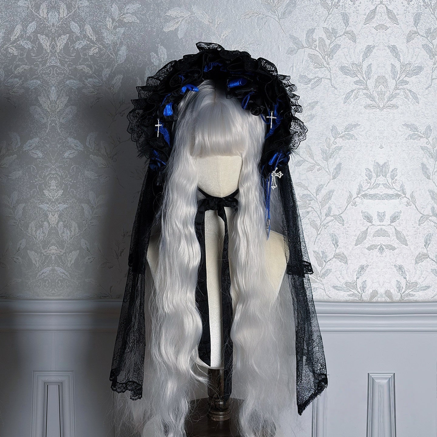 Dark Mist Banquet Gothic Accessories