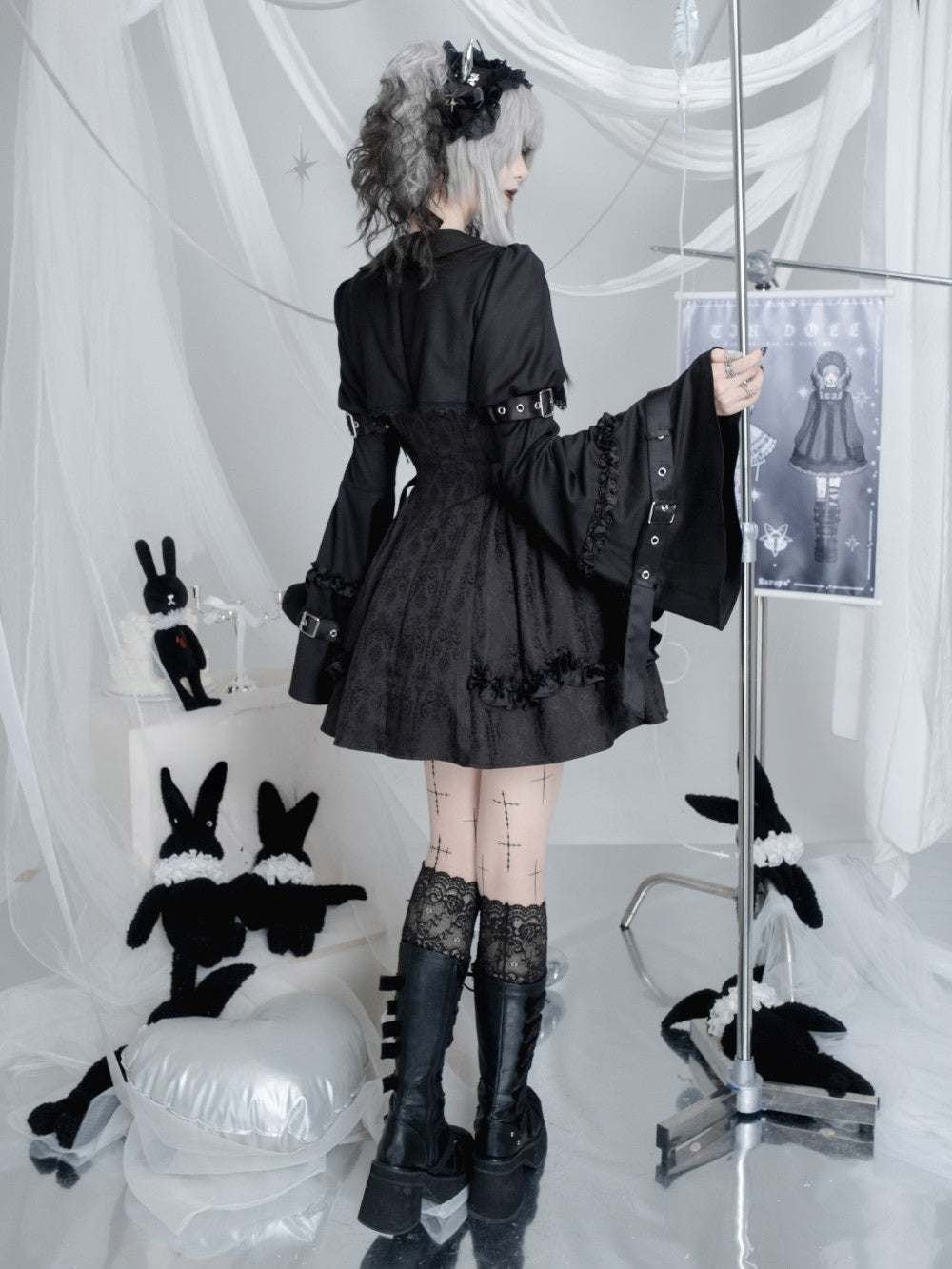Tin Doll Black & White Gothic Lolita Lace Dress